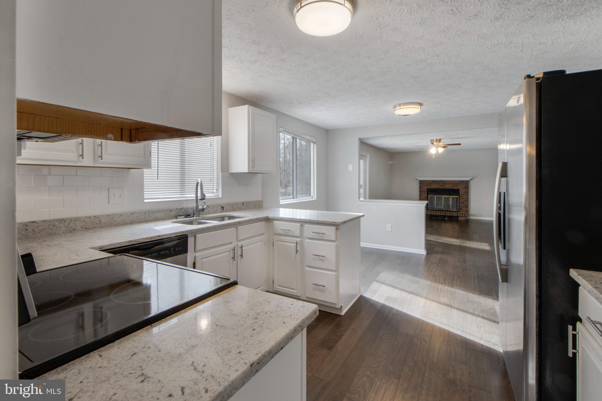 NORTH SPRINGFIELD PARK - Residential Lease