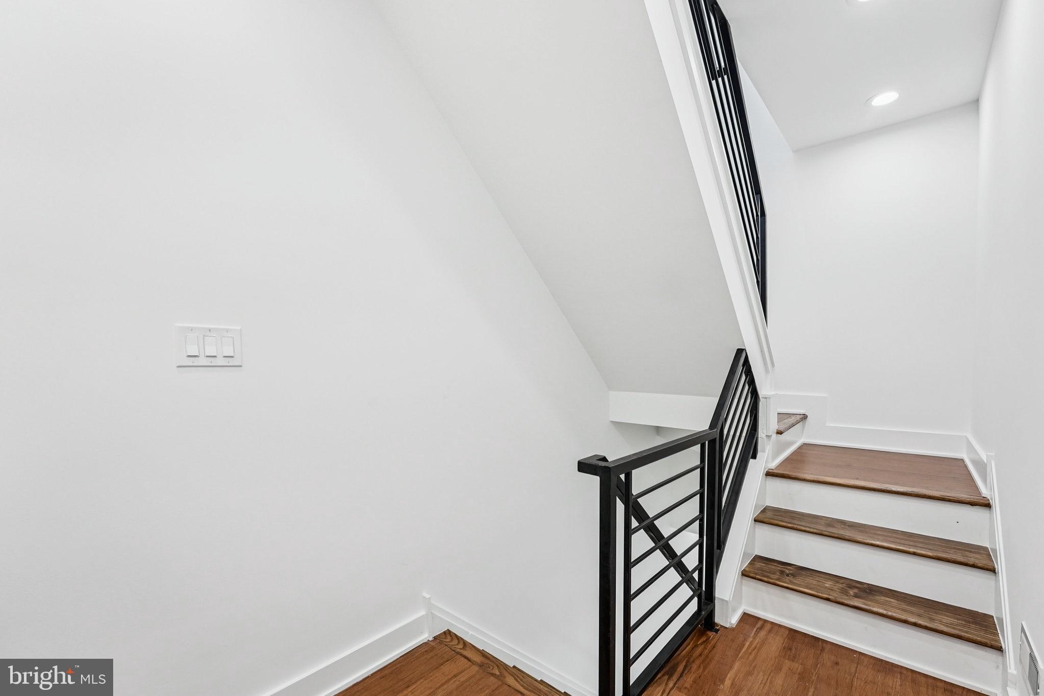 GRAYS FERRY - Residential Lease