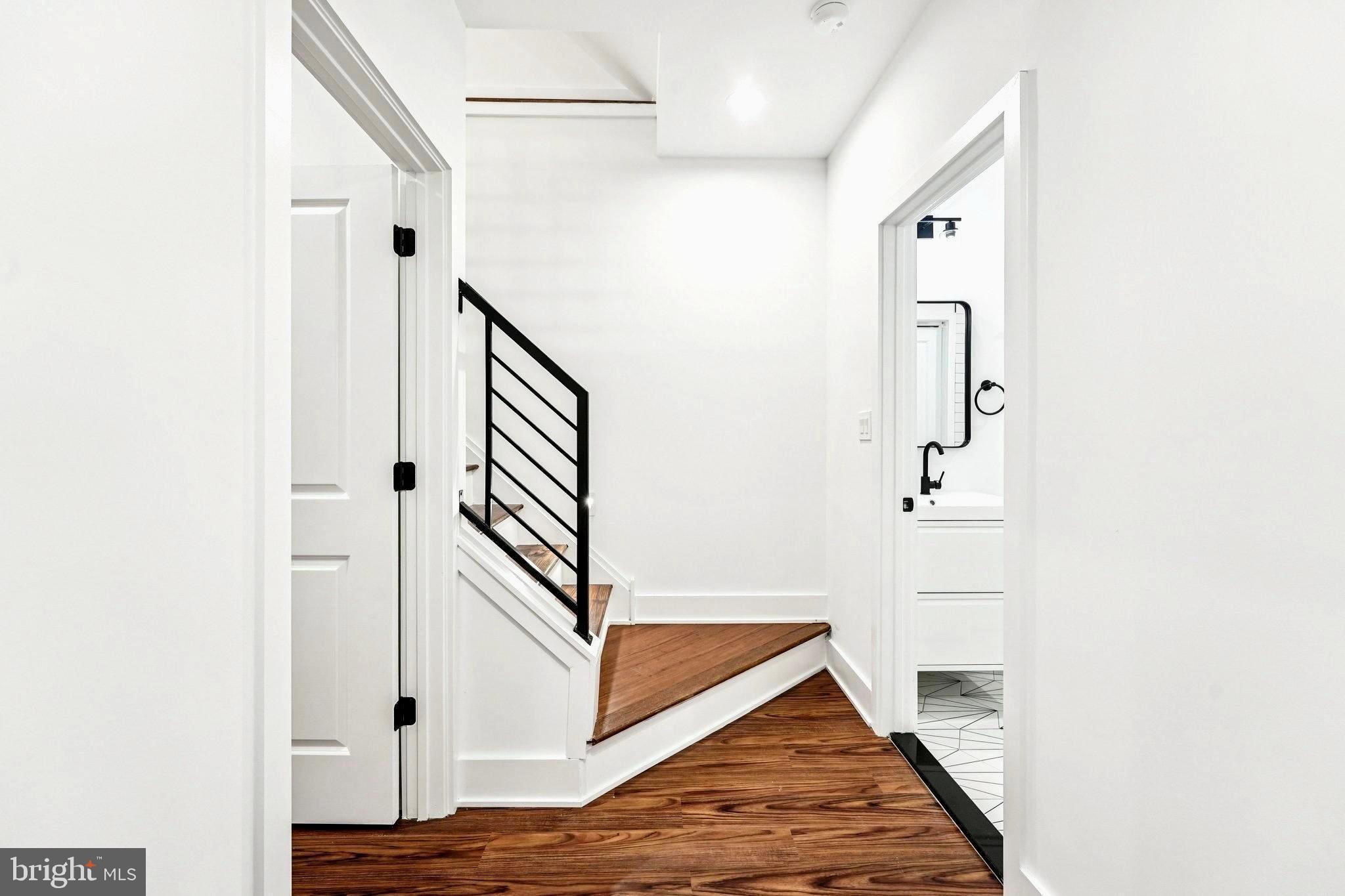 GRAYS FERRY - Residential Lease