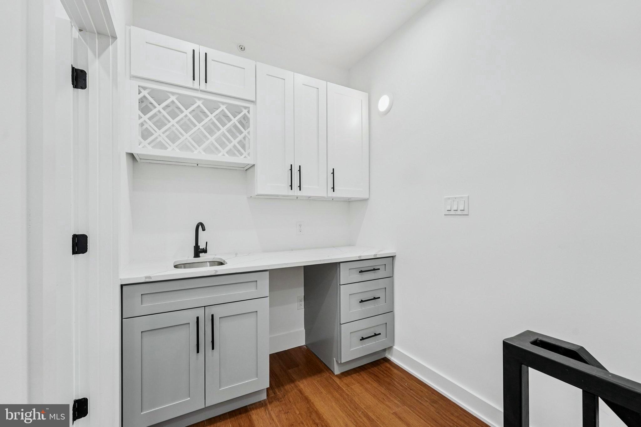 GRAYS FERRY - Residential Lease