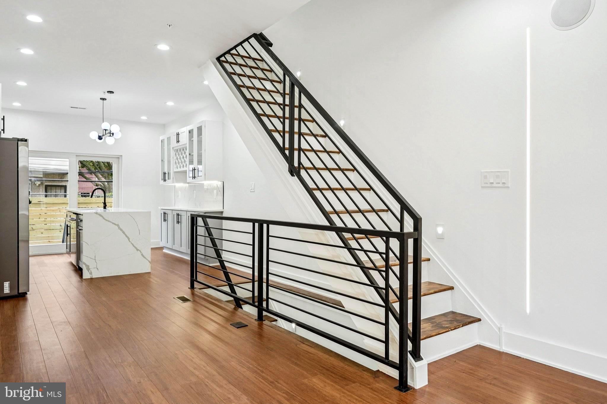 GRAYS FERRY - Residential Lease