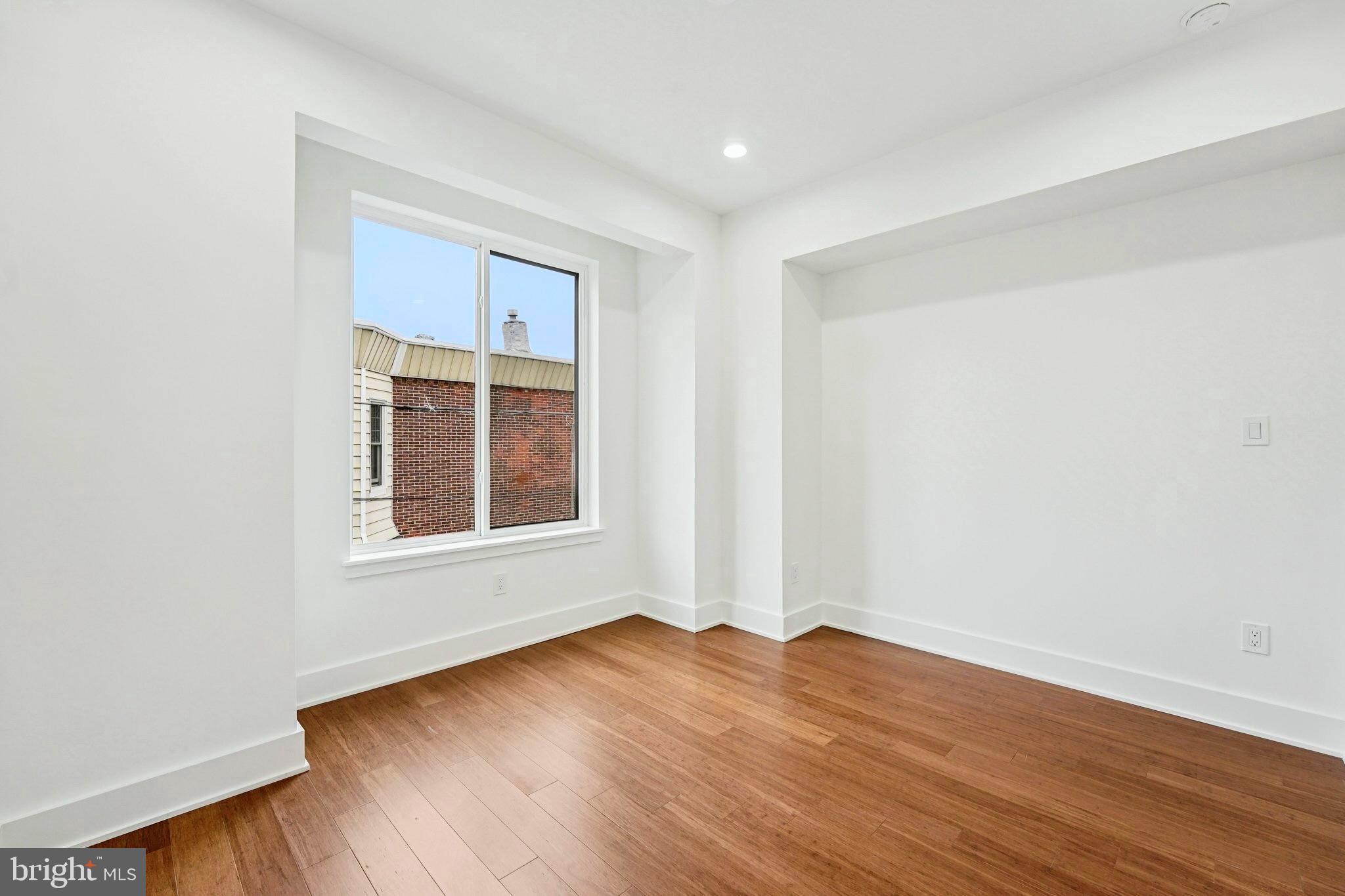 GRAYS FERRY - Residential Lease