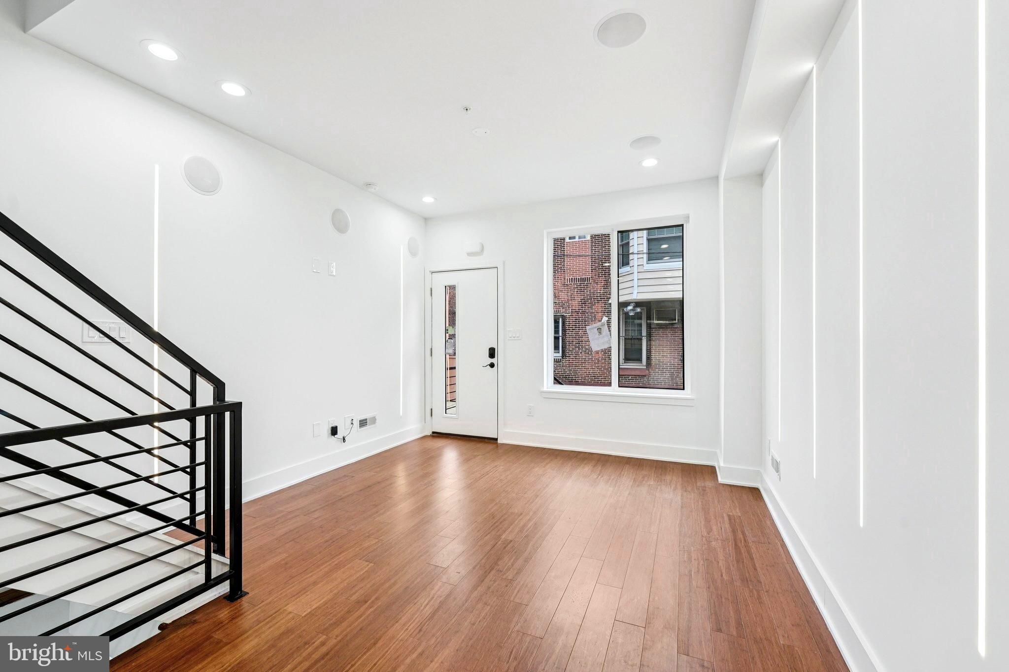 GRAYS FERRY - Residential Lease