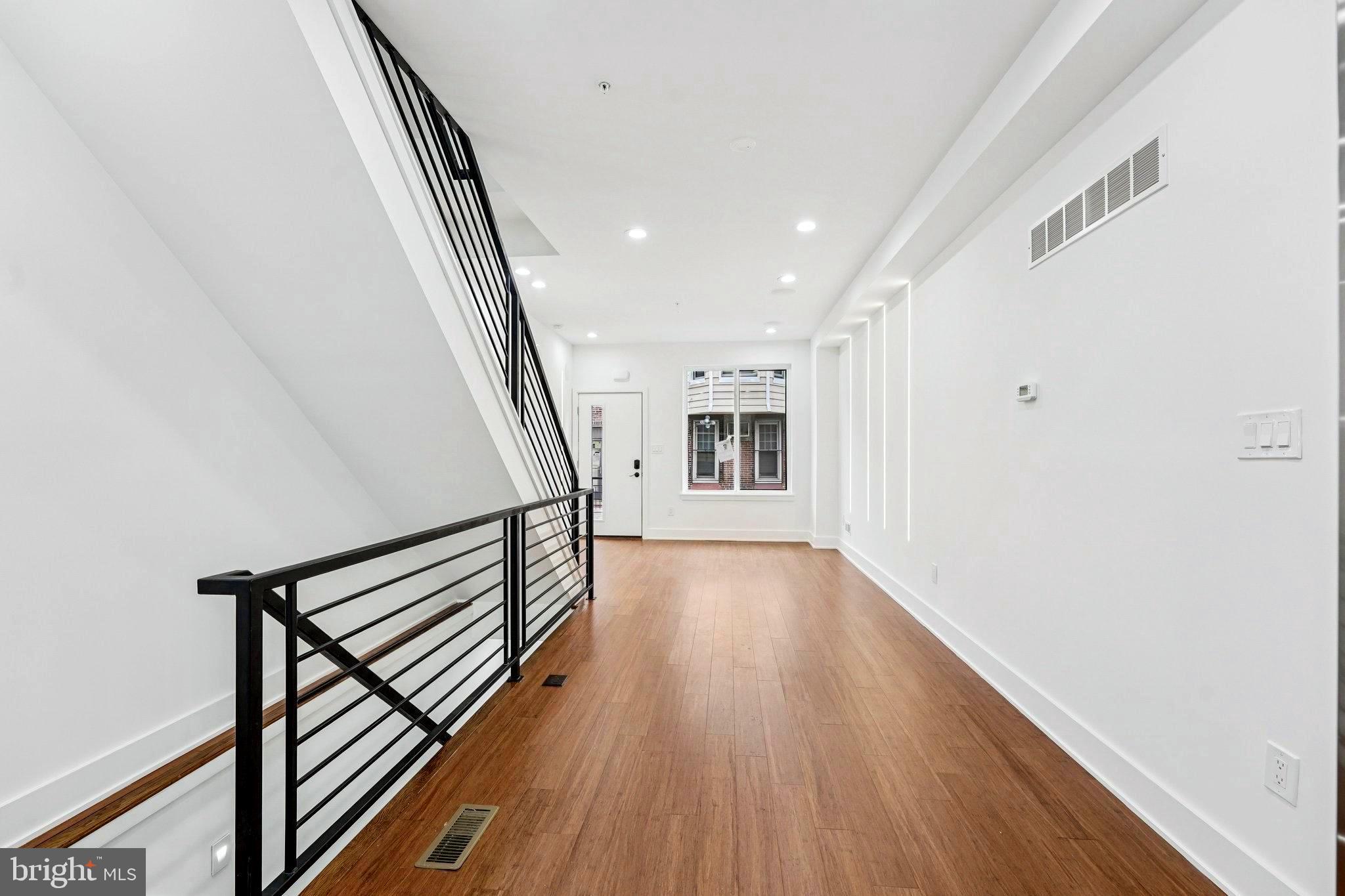 GRAYS FERRY - Residential Lease