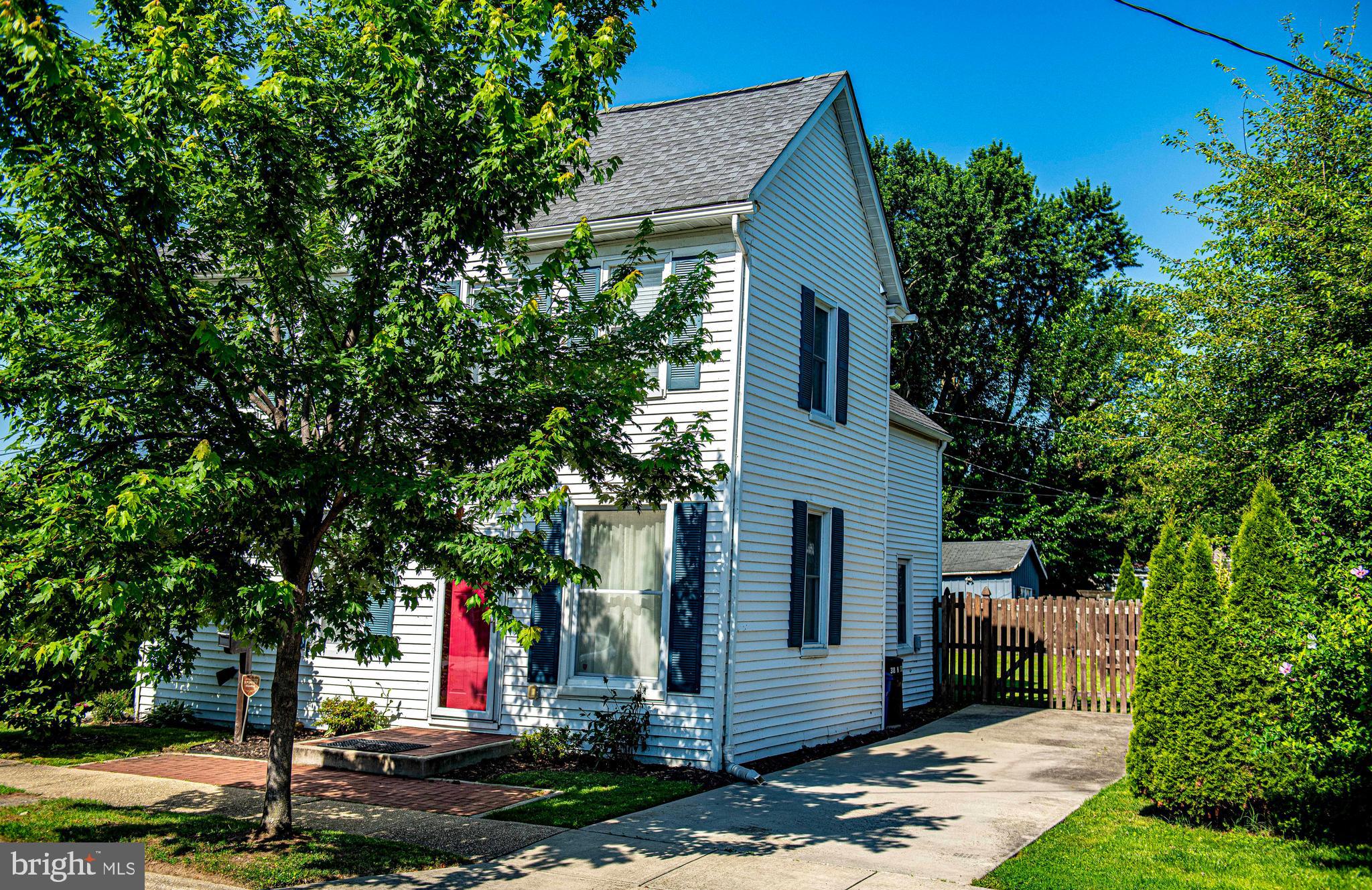 318 N STOKES STREET