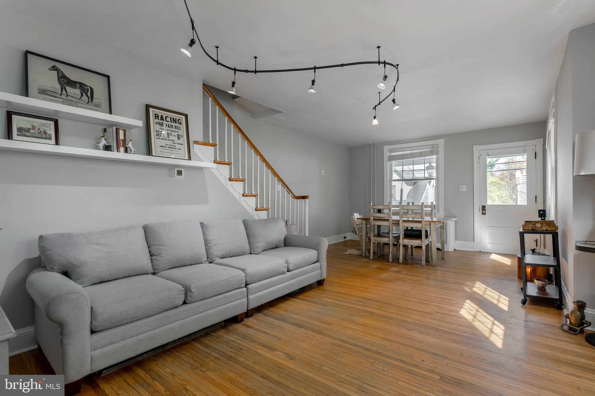 WAYNESBORO - Residential