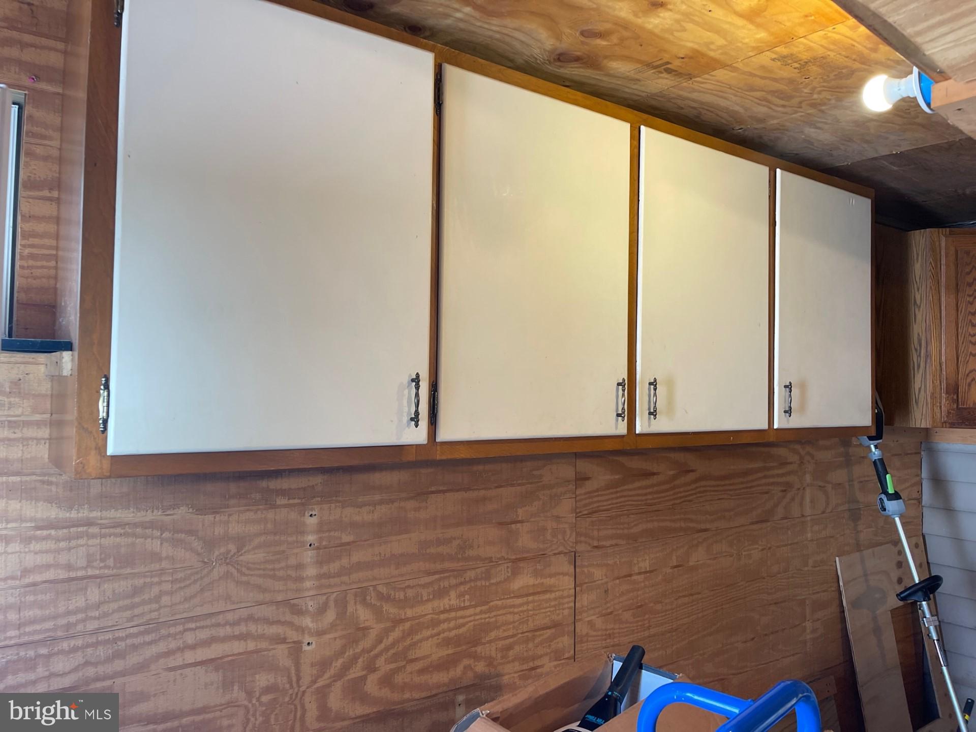 POETS COLONY - Residential