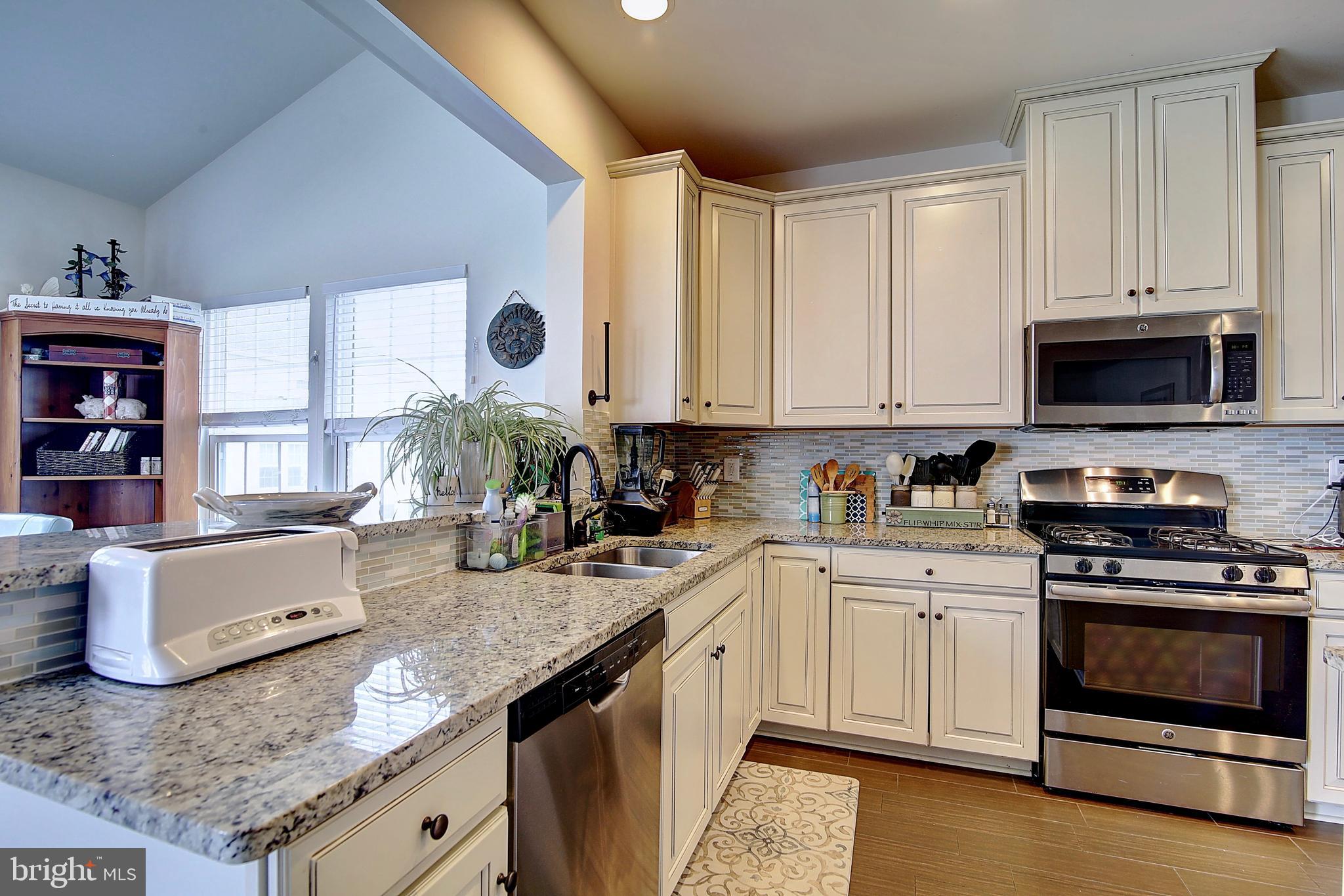 SHENANDOAH SPRINGS - Residential