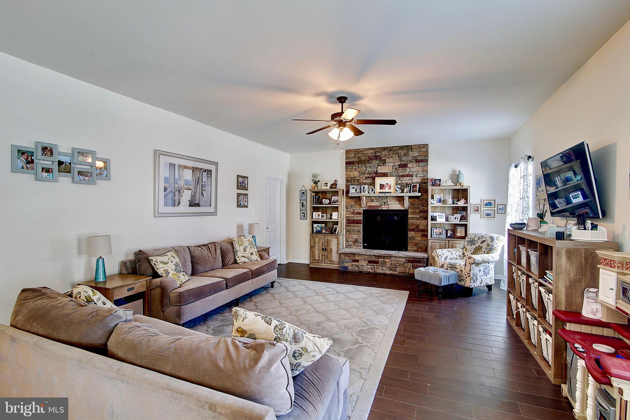 SHENANDOAH SPRINGS - Residential