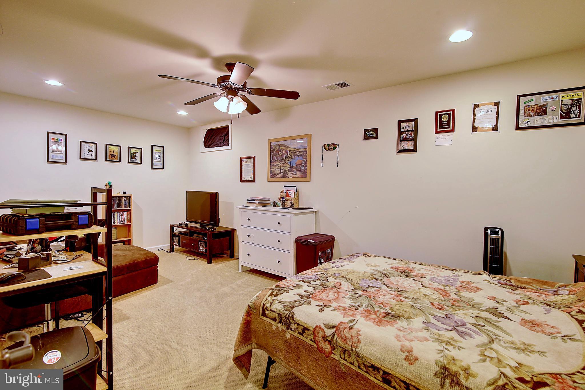 SHENANDOAH SPRINGS - Residential