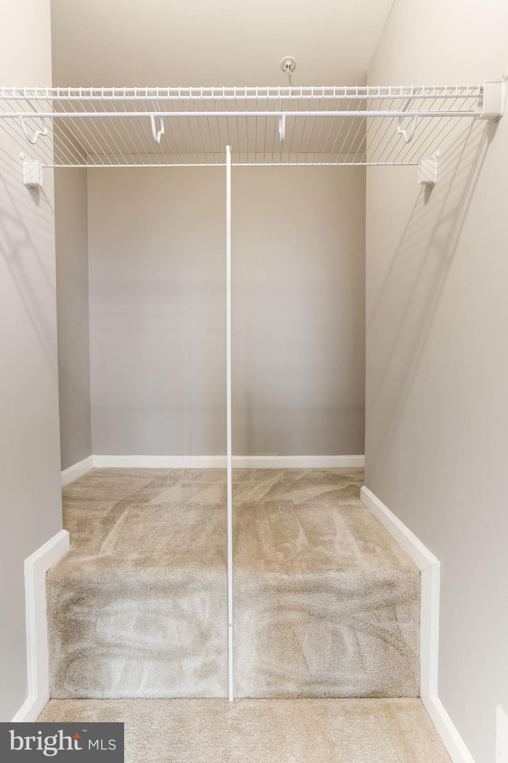 MERCER PARK CONDOMINIUM - Residential Lease