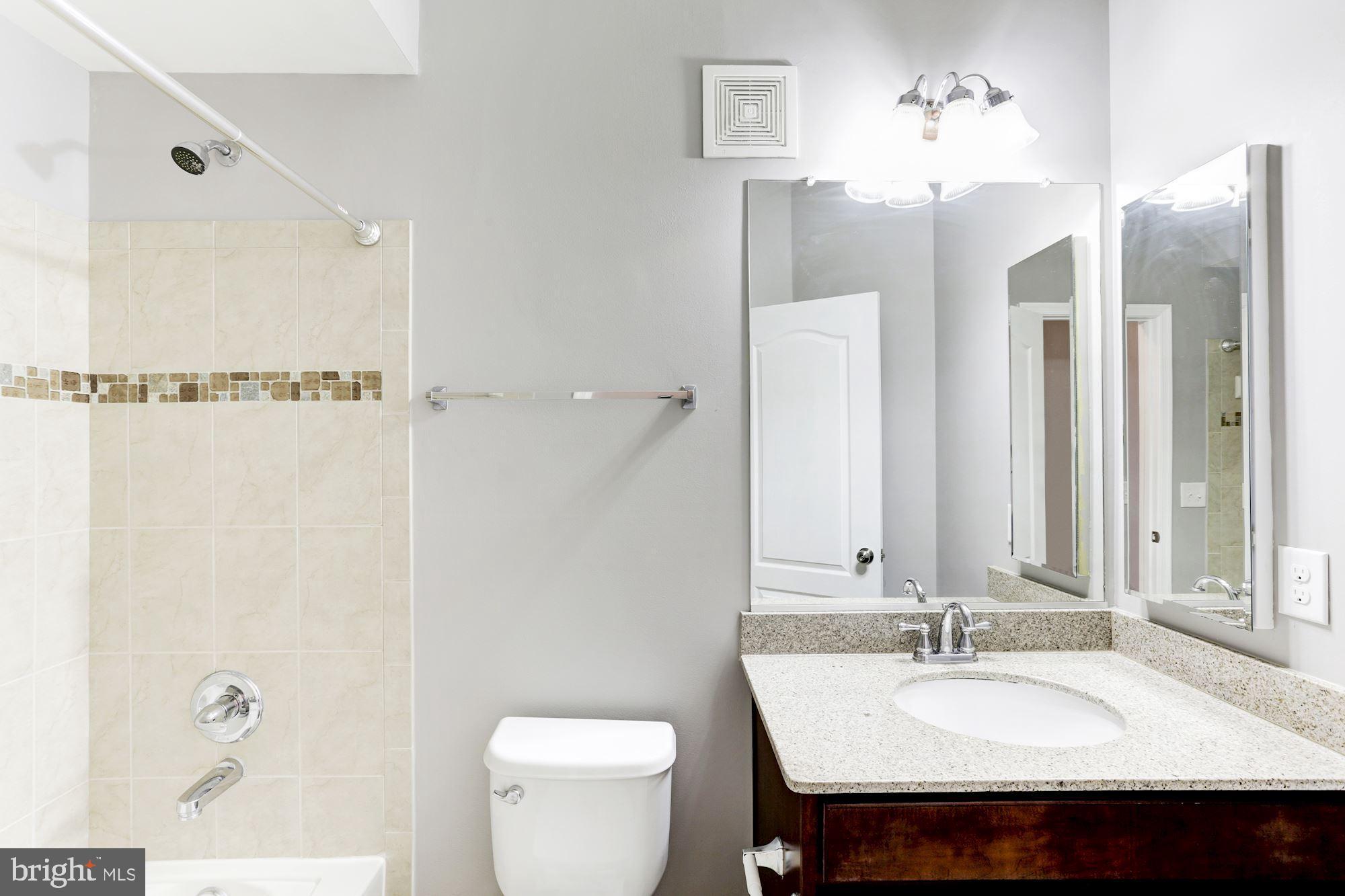 MERCER PARK CONDOMINIUM - Residential Lease