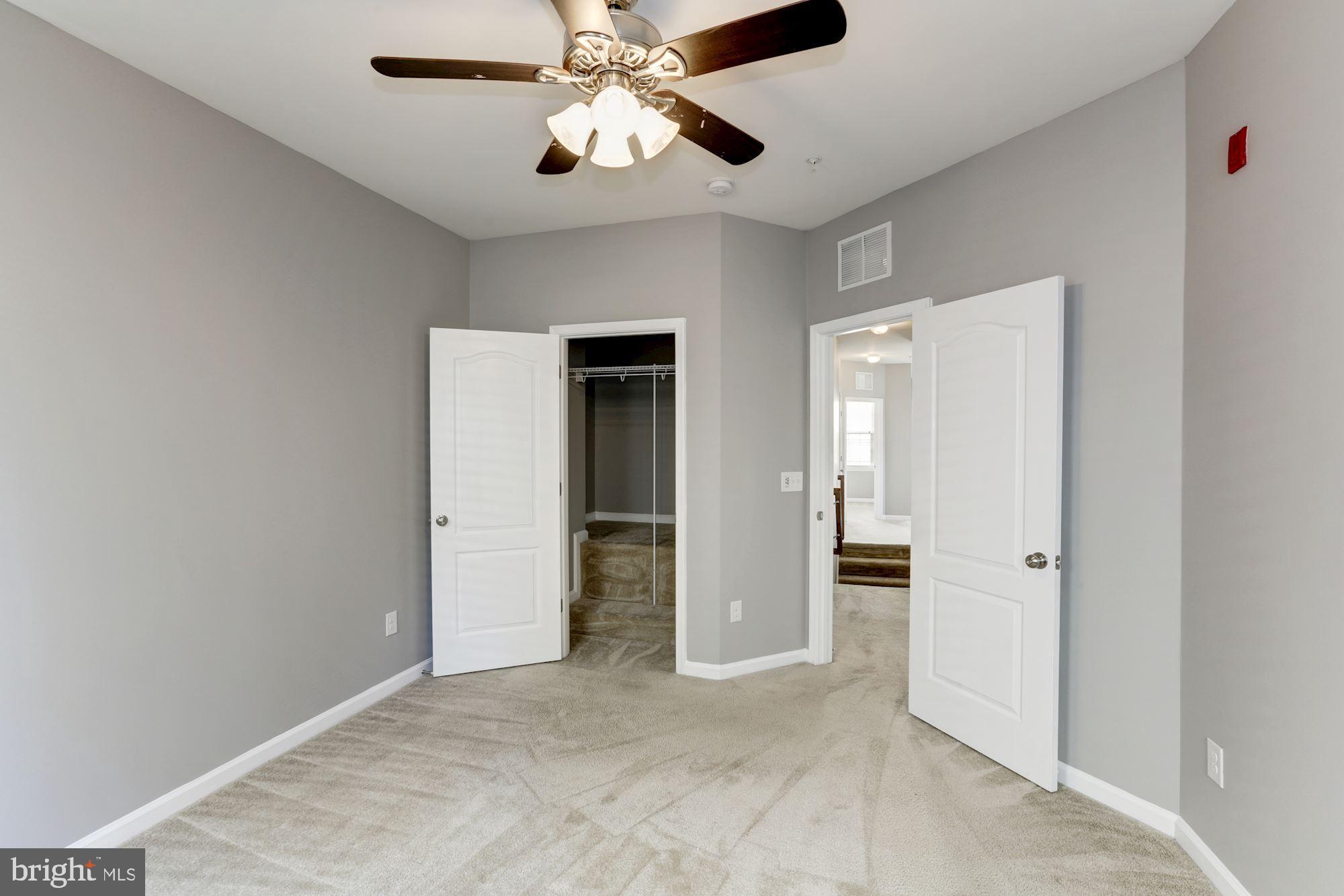 MERCER PARK CONDOMINIUM - Residential Lease