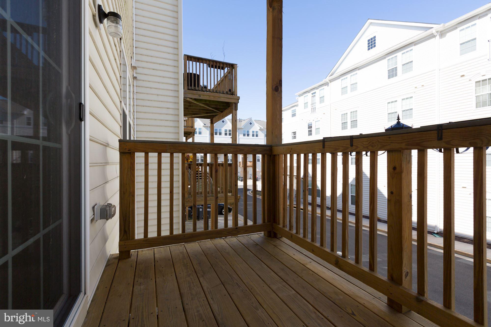 MERCER PARK CONDOMINIUM - Residential Lease