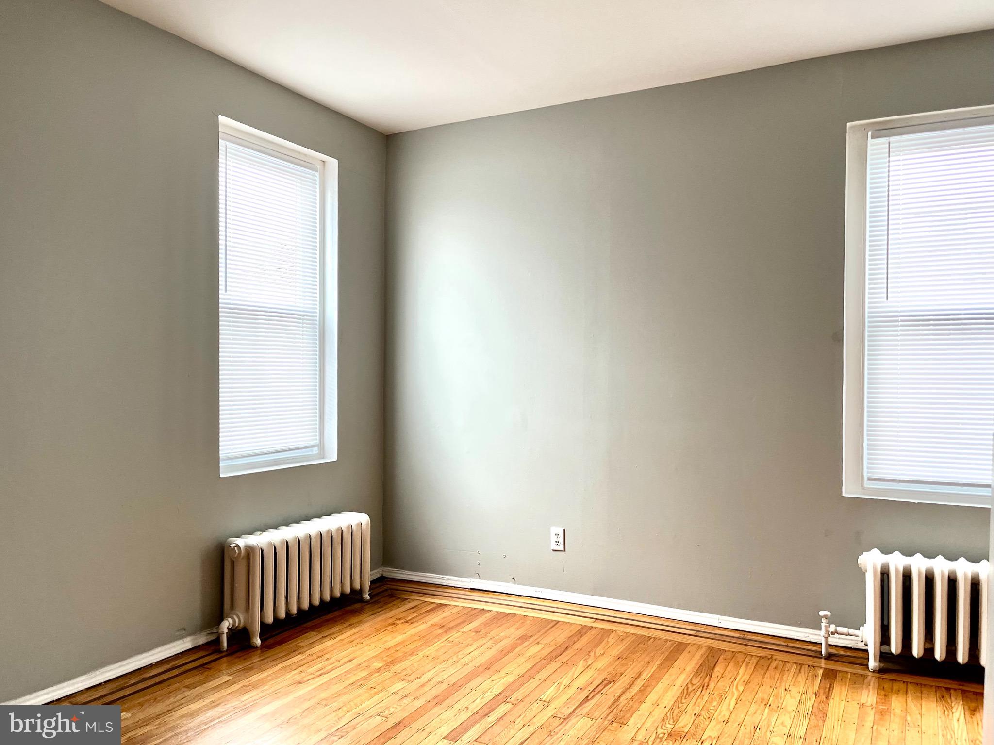 UNIVERSITY CITY - Residential Lease
