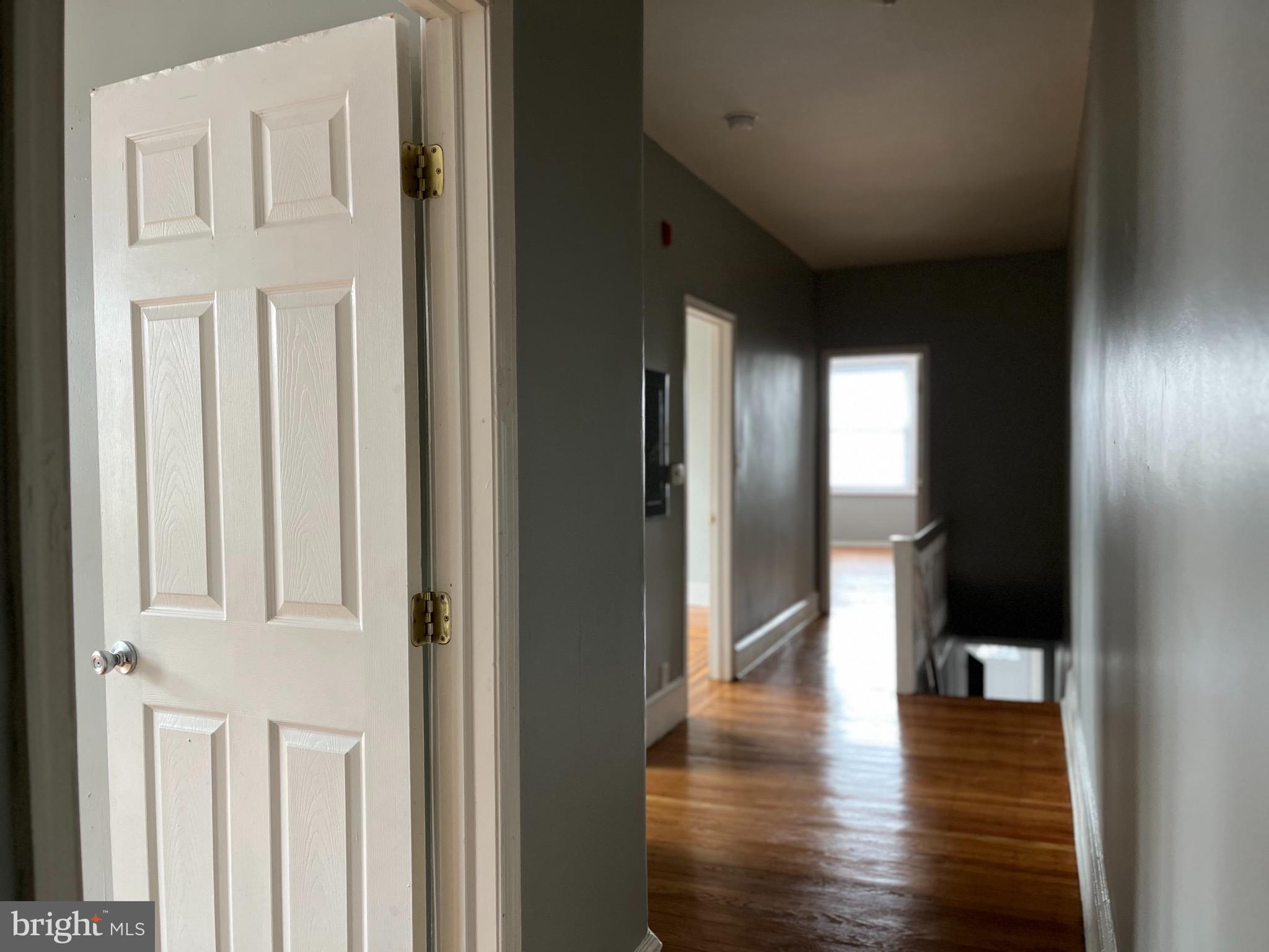 UNIVERSITY CITY - Residential Lease