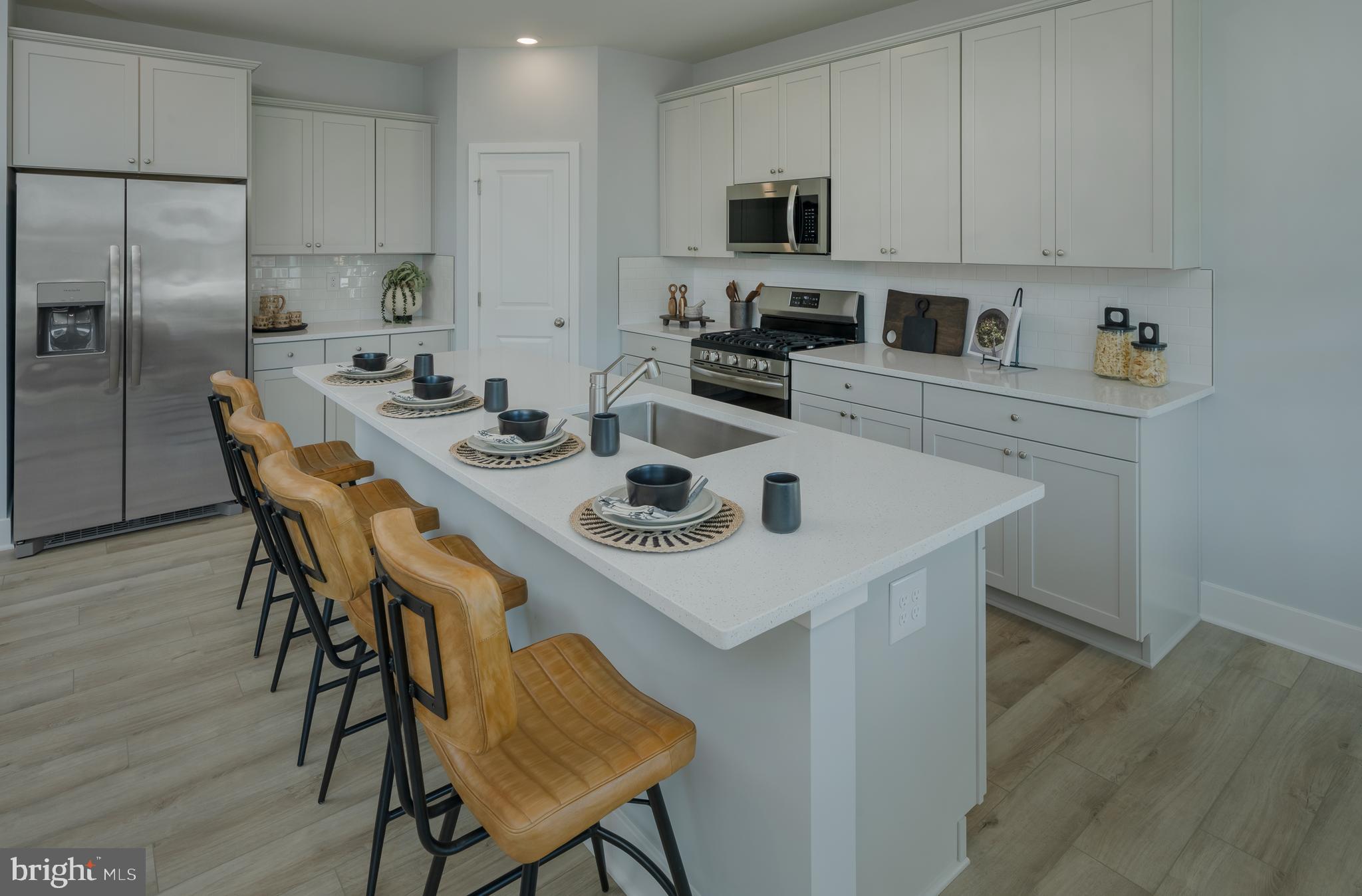 MILOS HAVEN - Residential