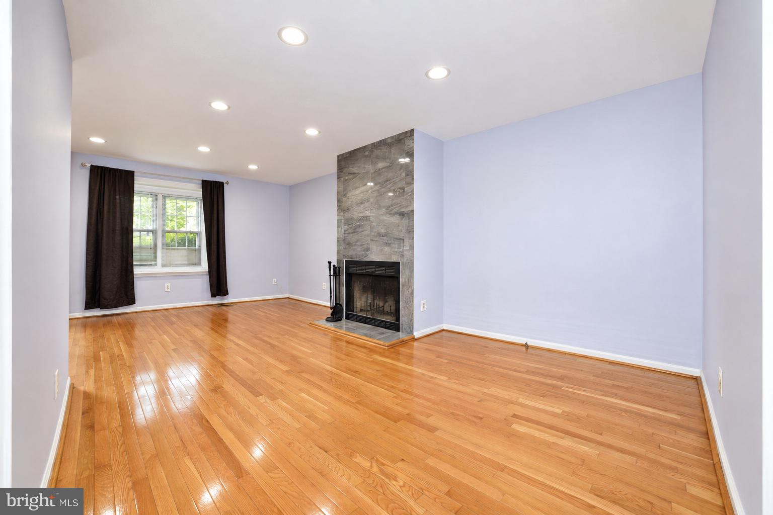 604 HILLARY COURT 604