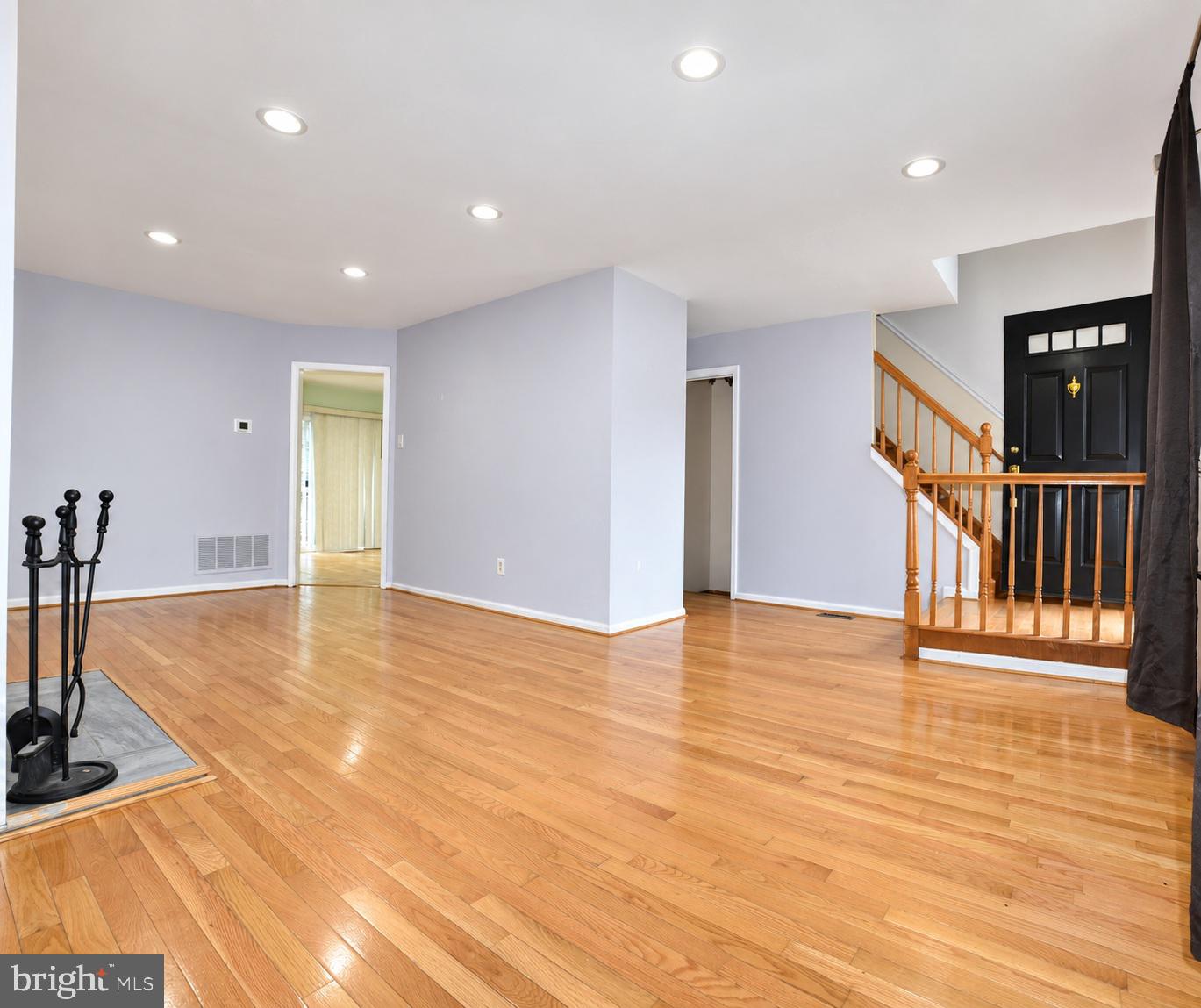 604 HILLARY COURT 604