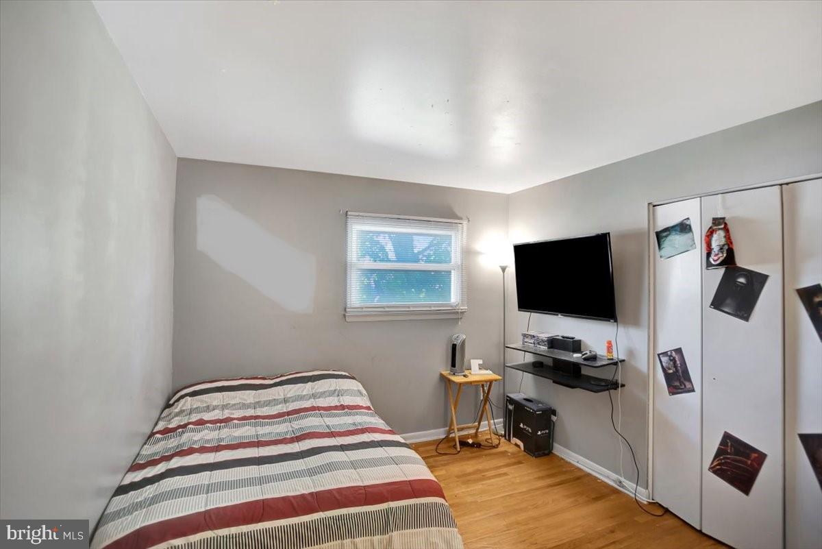 KINGS POINT - Residential