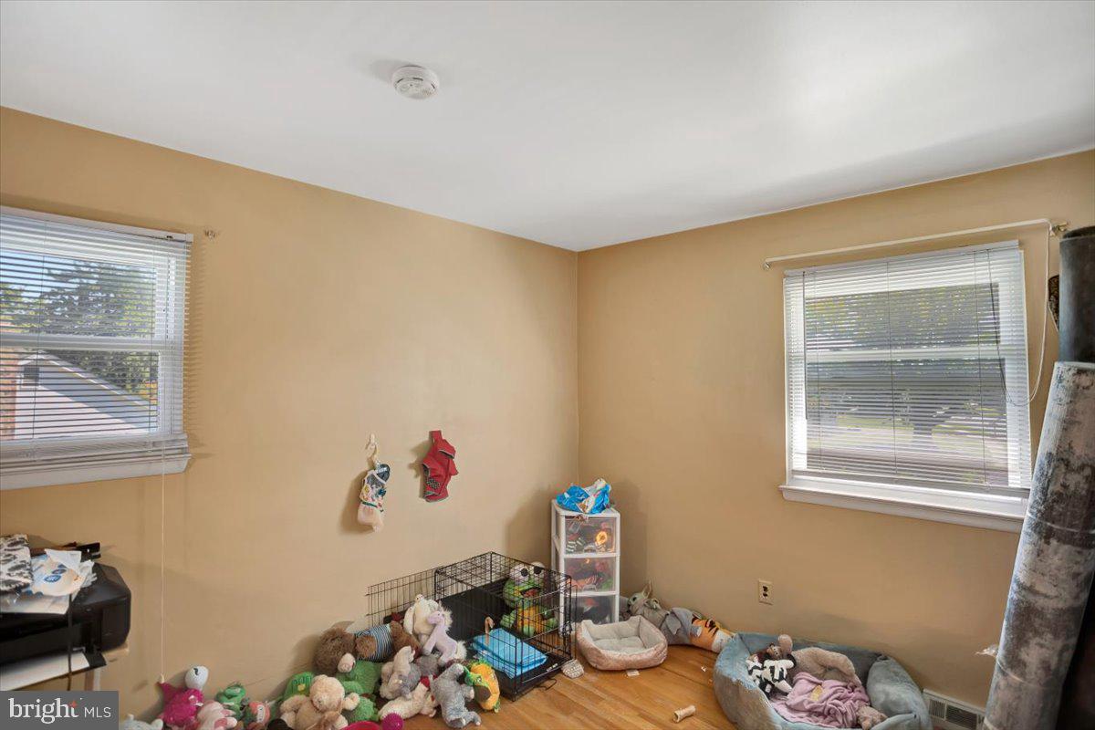 KINGS POINT - Residential