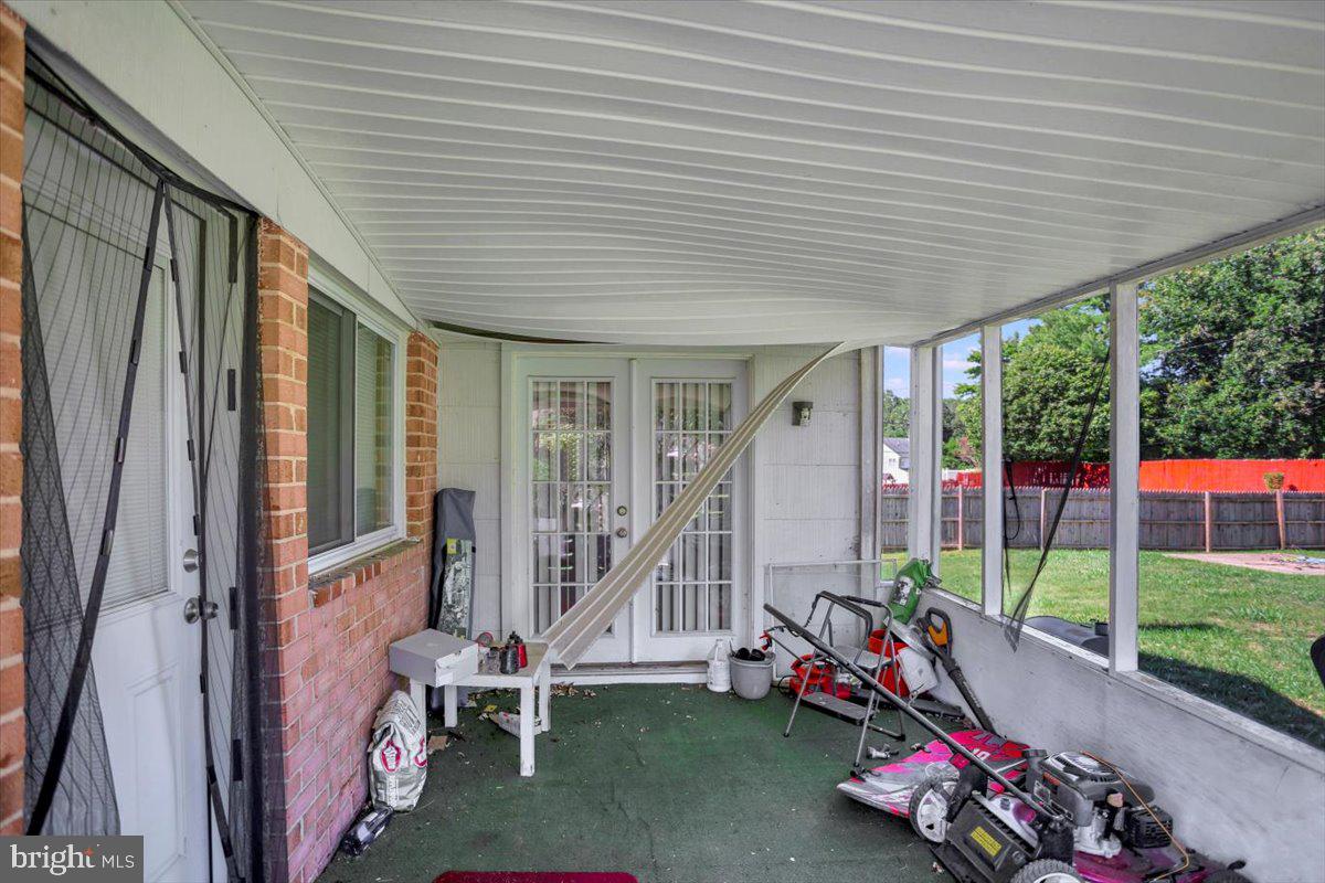 KINGS POINT - Residential