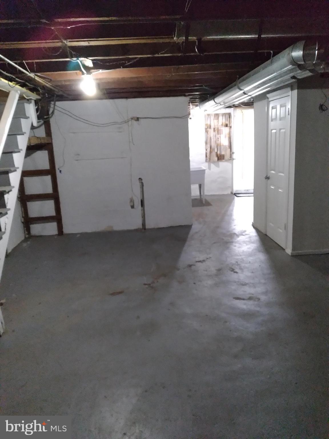 EDMONDSON VIILLAGE - Residential