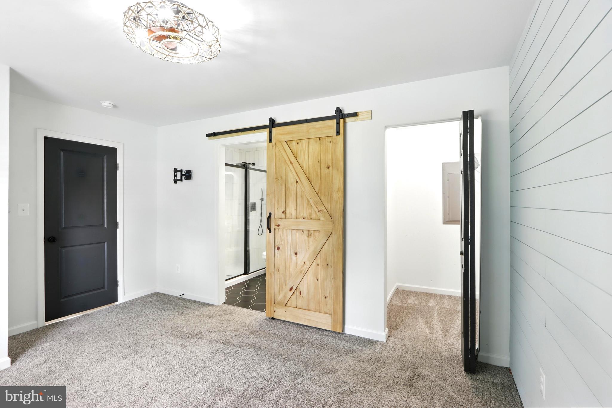 MURRAY POINT - Residential