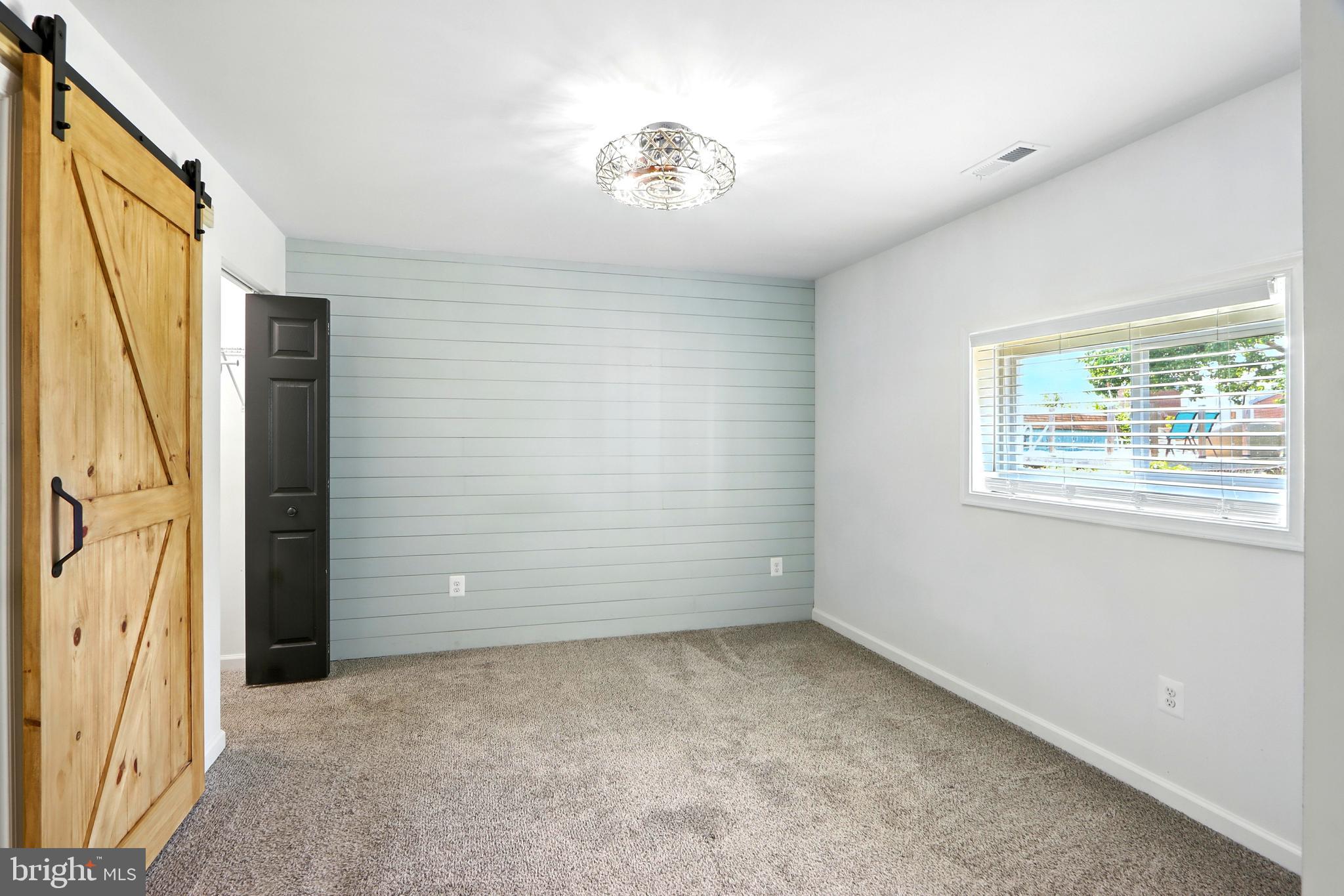 MURRAY POINT - Residential