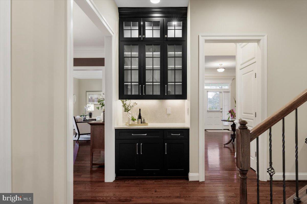 VILLAGE OF WAXPOOL - Residential