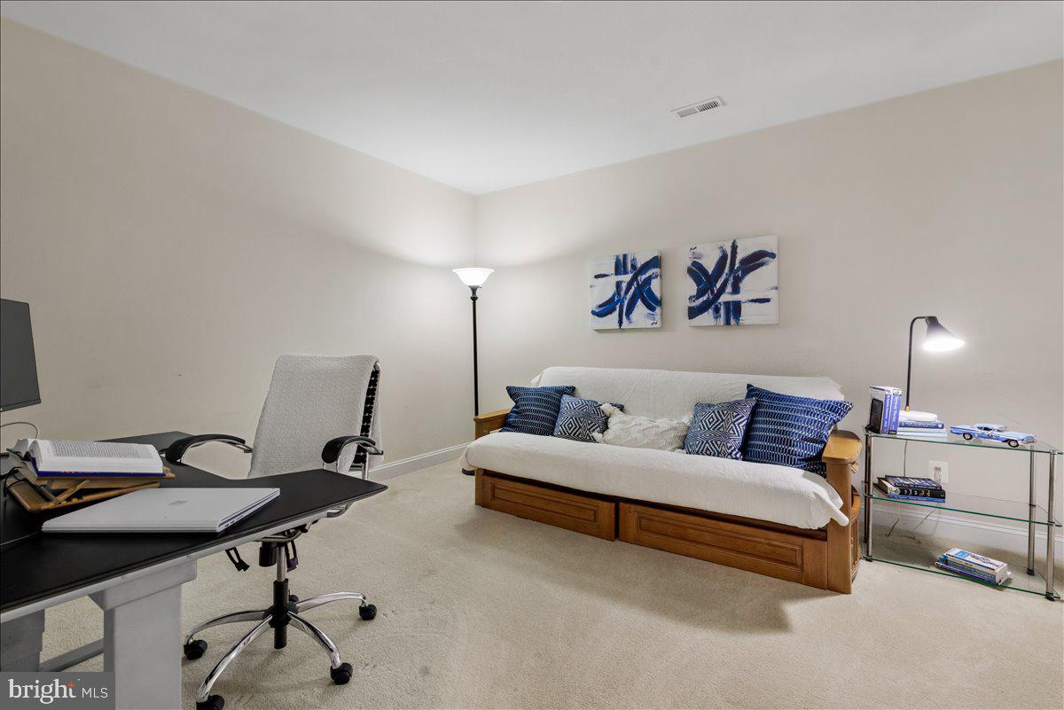 VILLAGE OF WAXPOOL - Residential