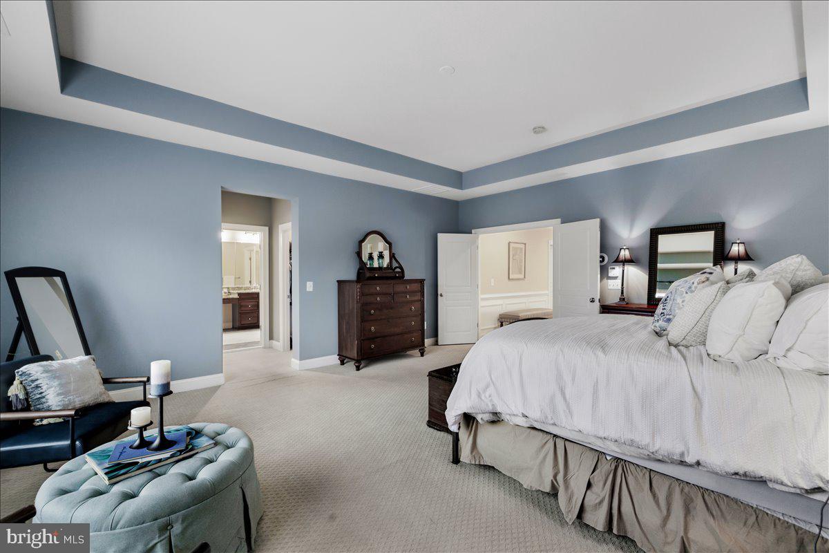 VILLAGE OF WAXPOOL - Residential