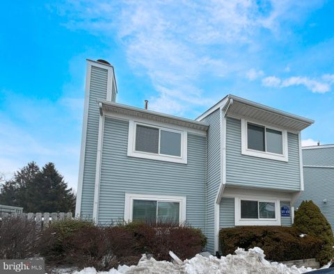 101 GREENRIDGE CIRCLE NEWTOWN PA 18940