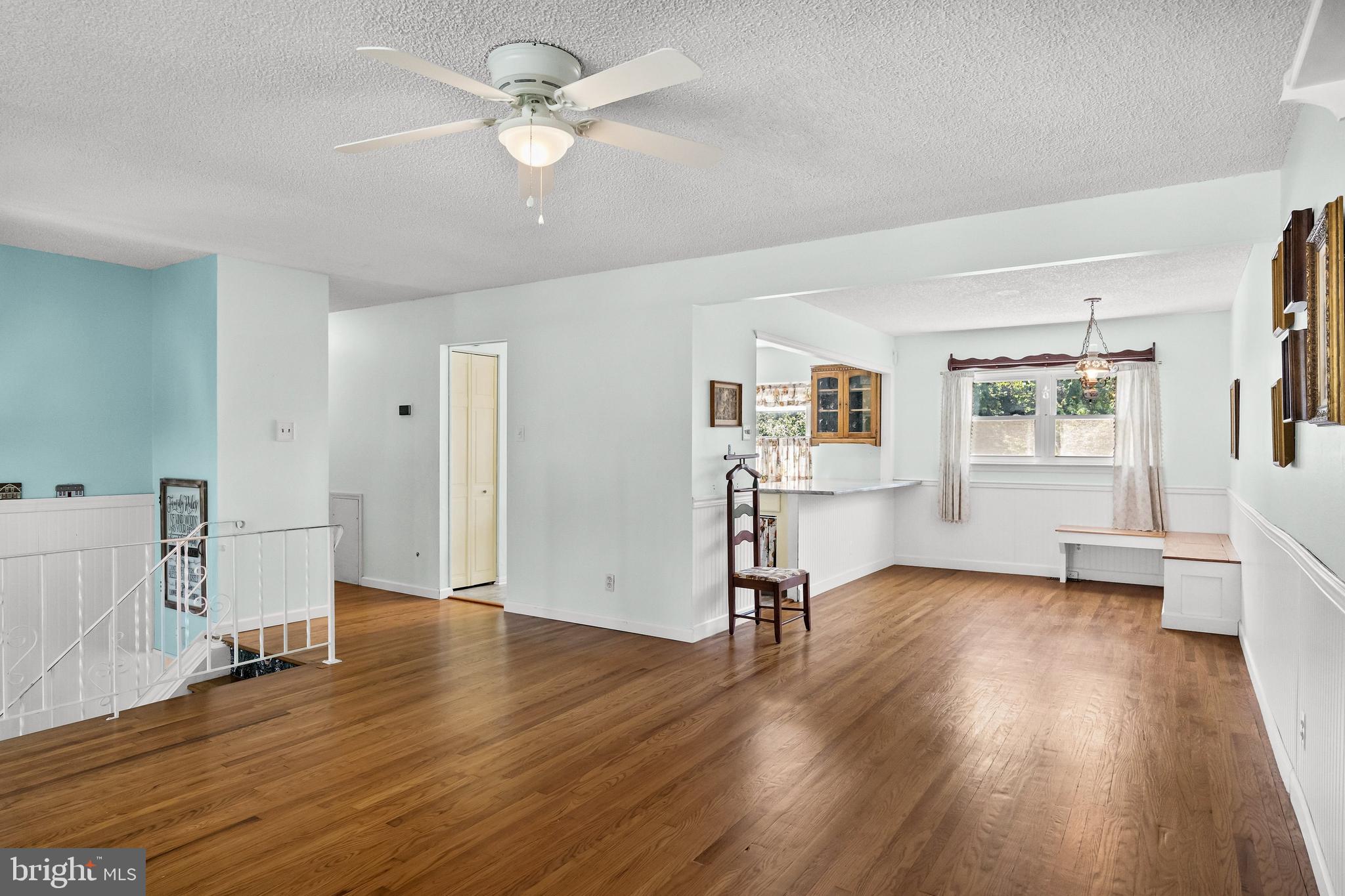 500 WOODLANE COURT