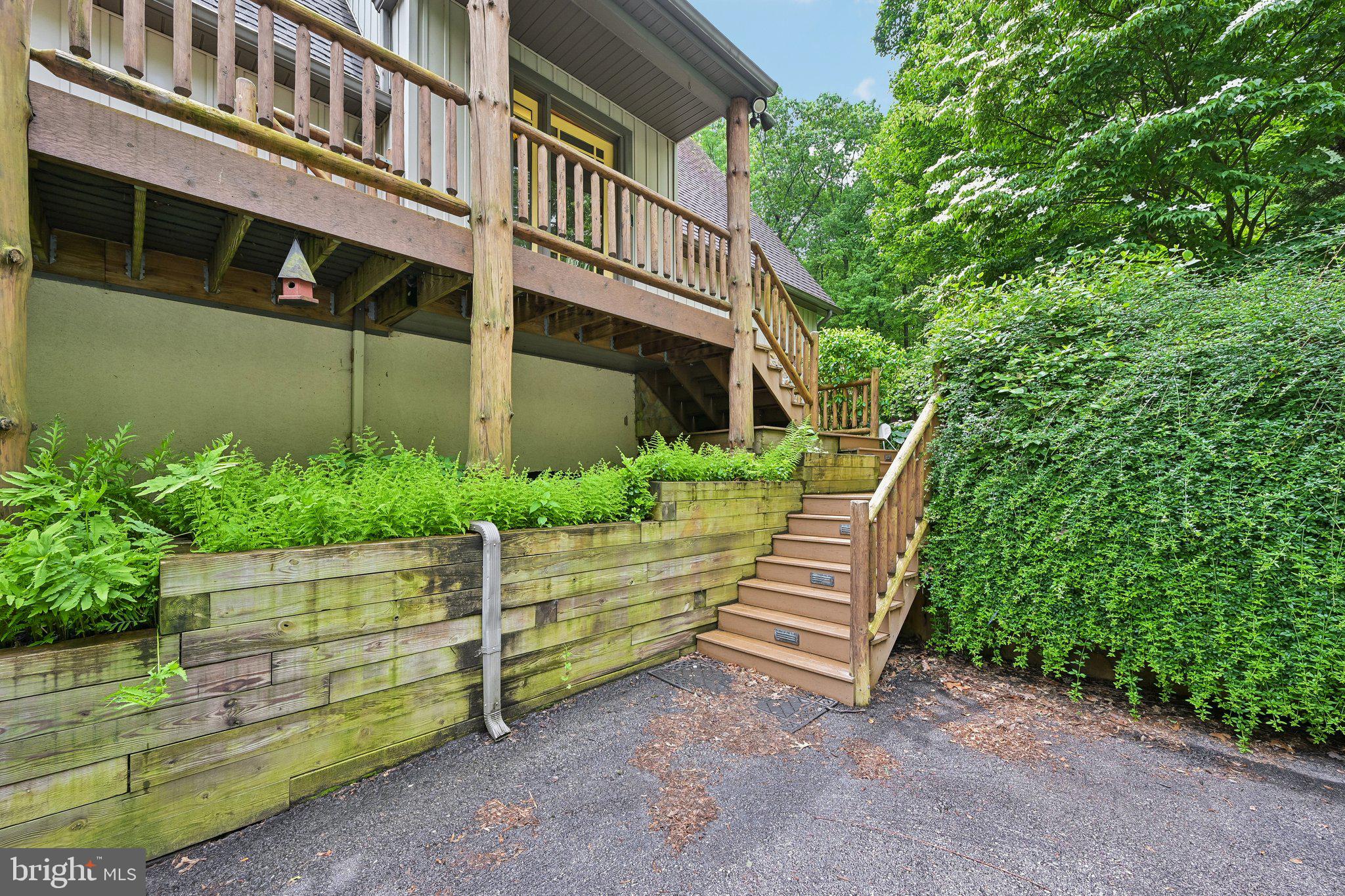 2135 SAINT PETERS ROAD