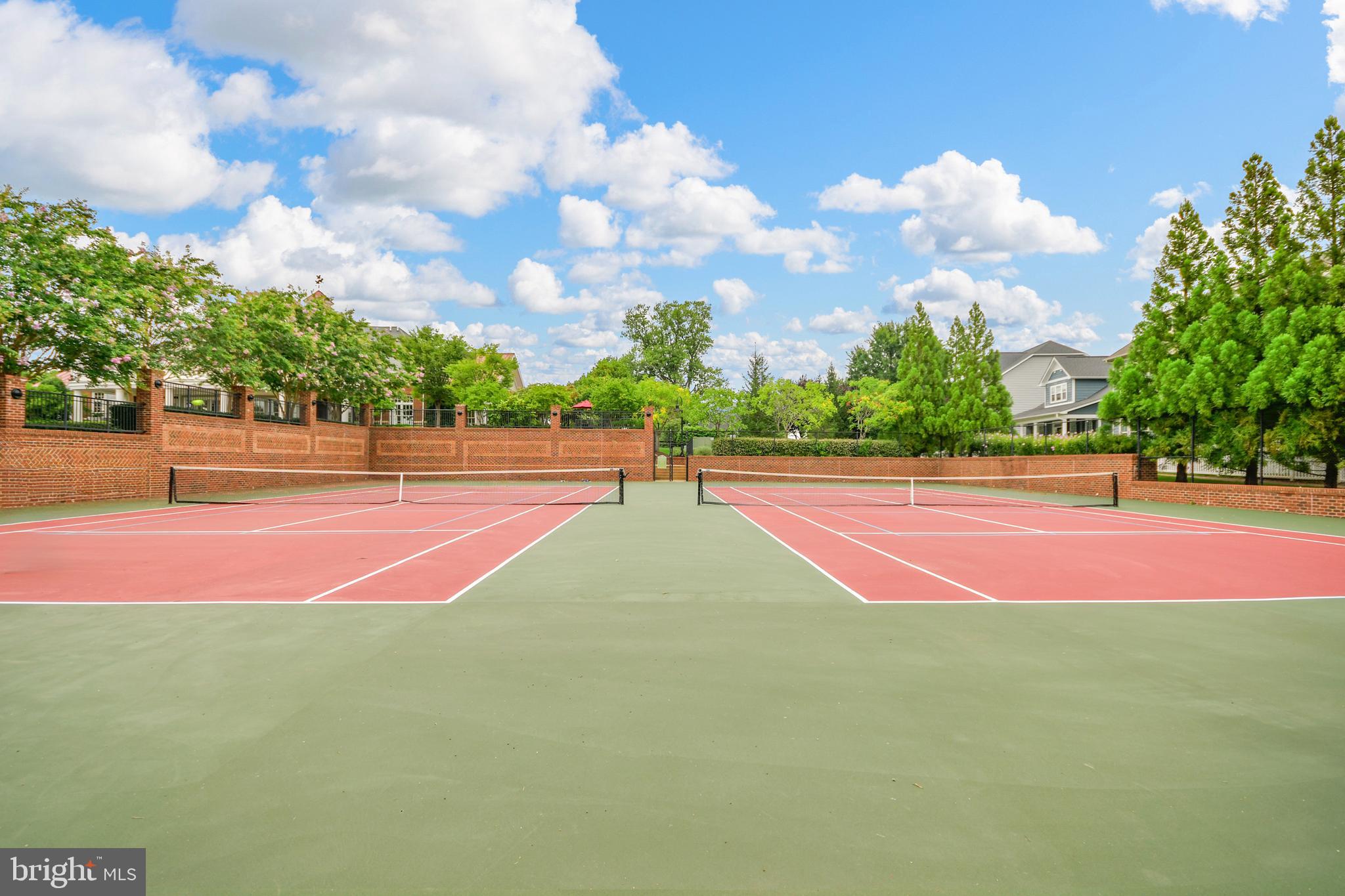 BRUNSWICK CROSSING - Residential