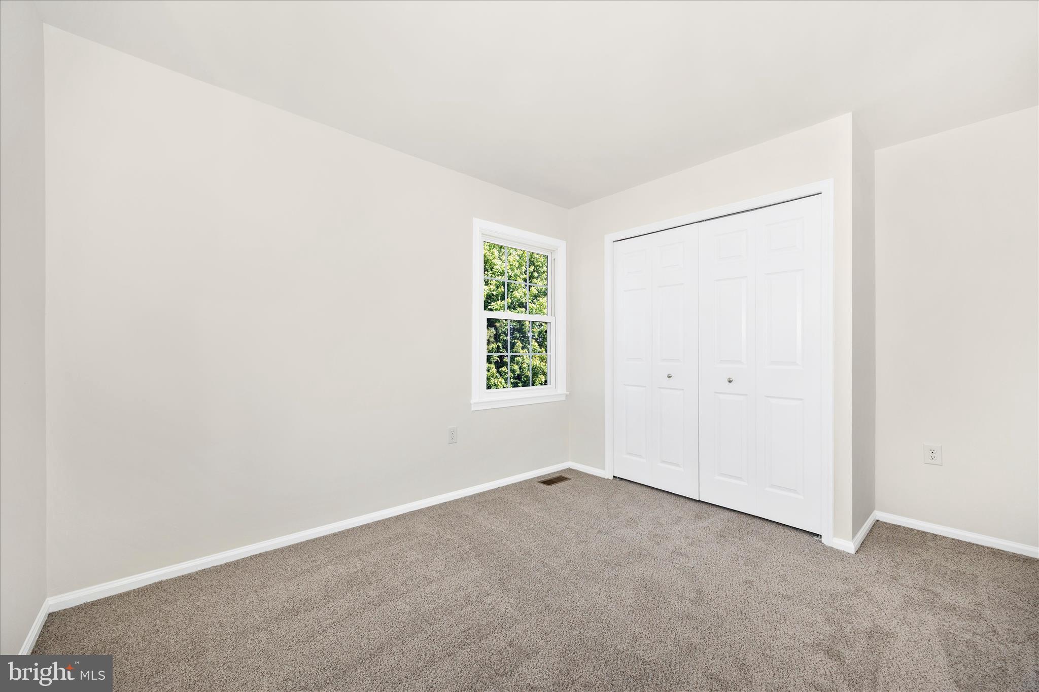 MOUNTAIN VIEW - Residential