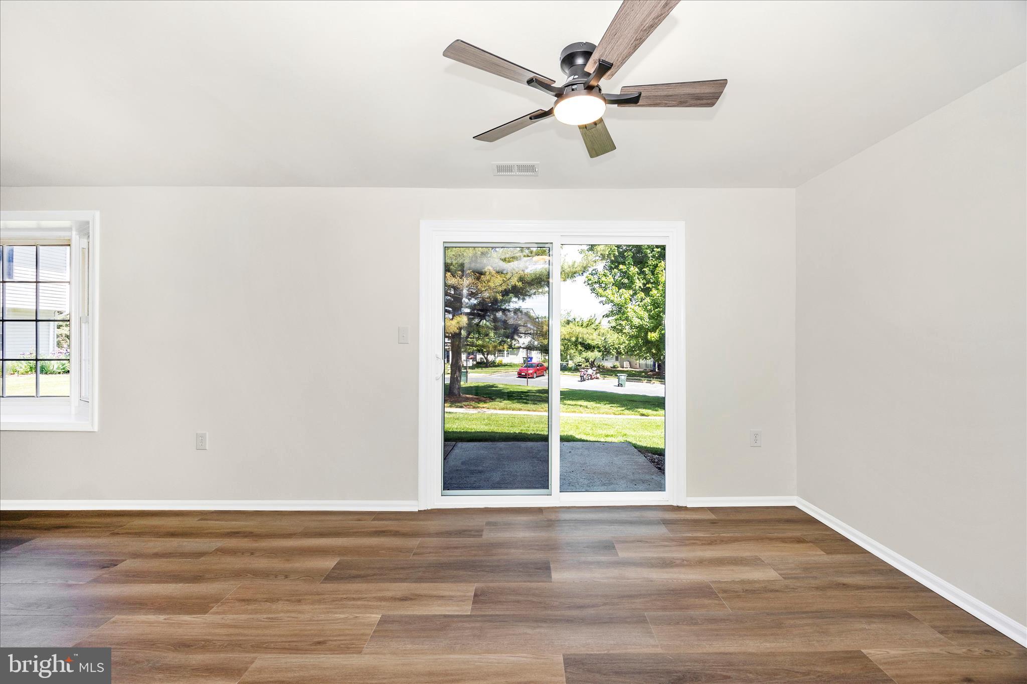 MOUNTAIN VIEW - Residential