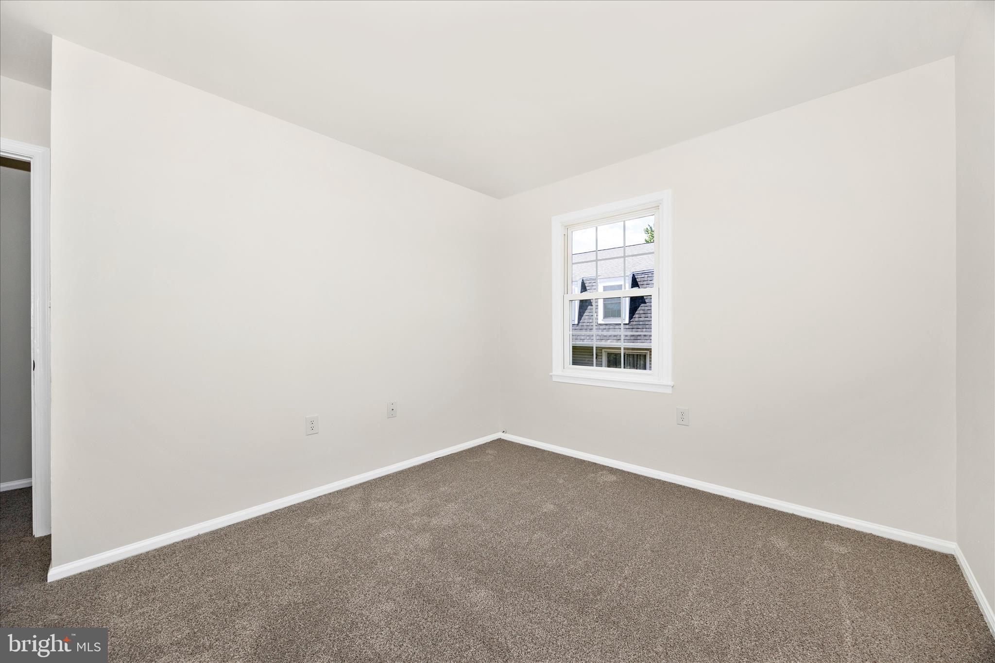 MOUNTAIN VIEW - Residential