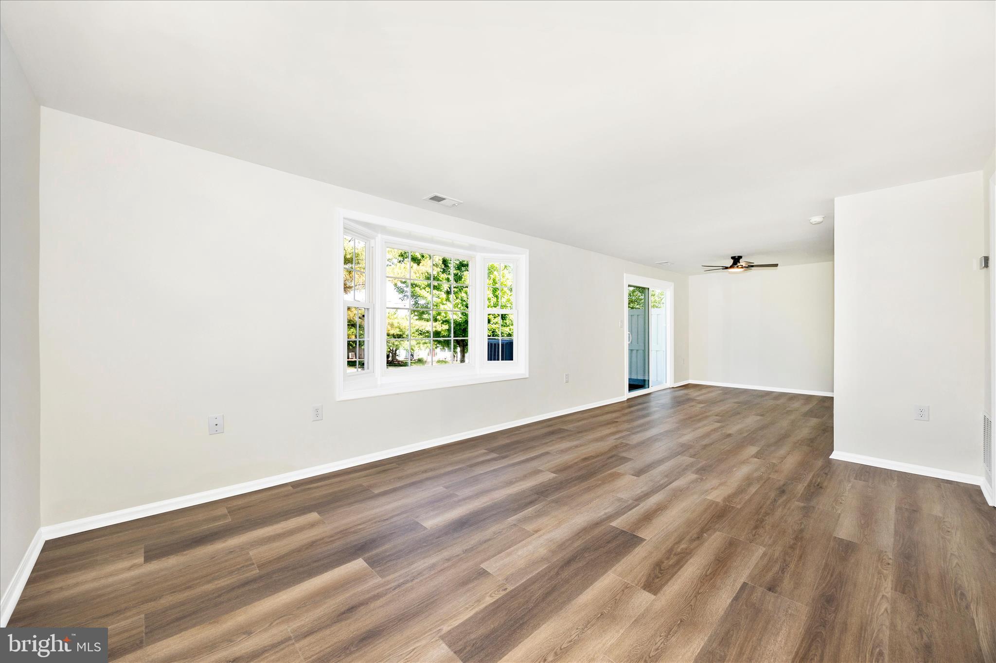 MOUNTAIN VIEW - Residential