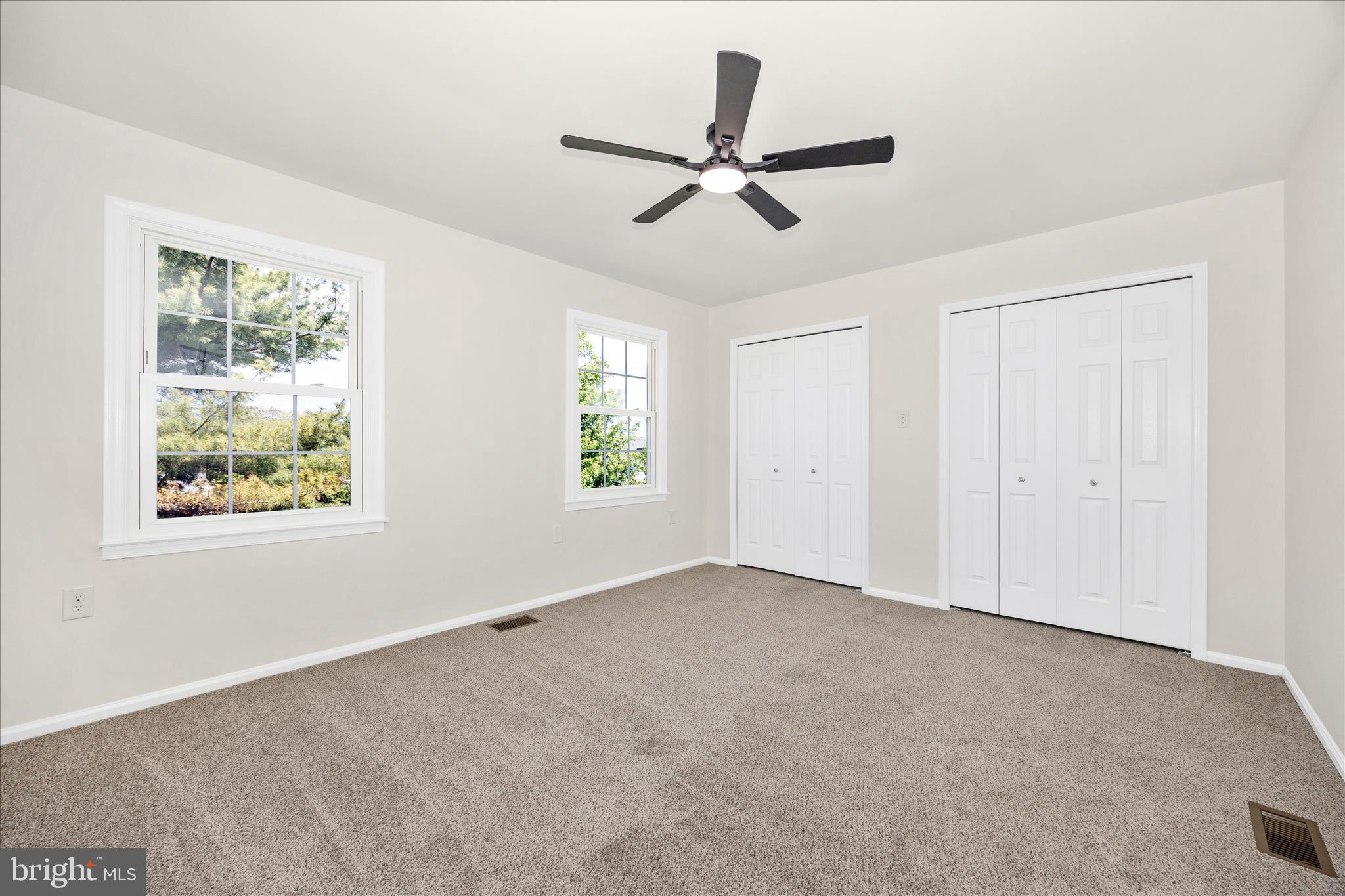 MOUNTAIN VIEW - Residential