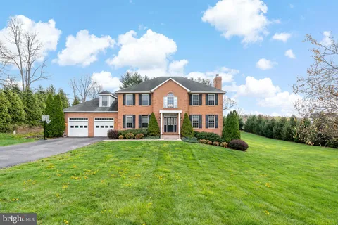 11 Marsh Hawk Way, Shepherdstown, WV MLS: WVJF2017016