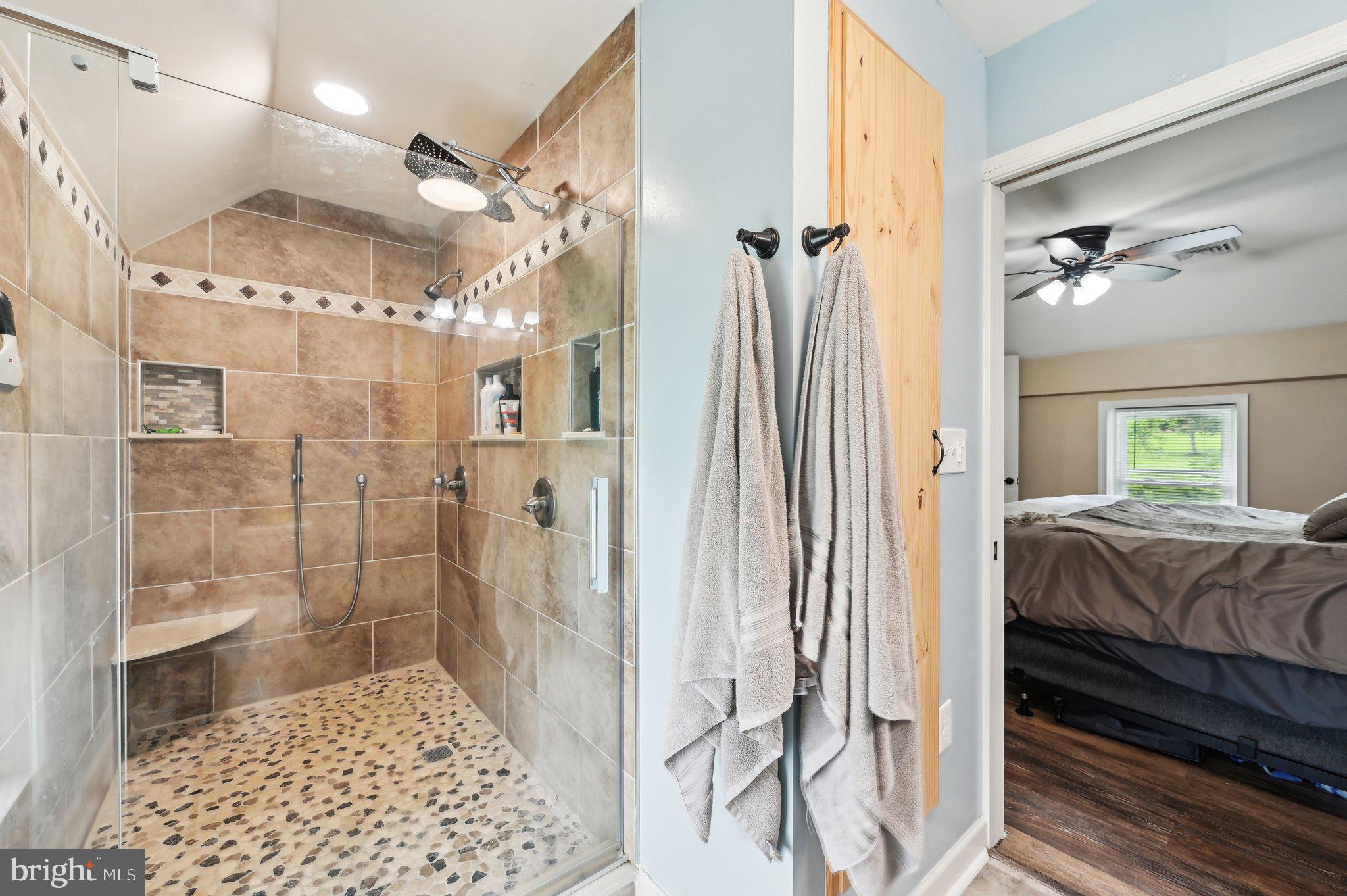 KINGSVILLE - Residential