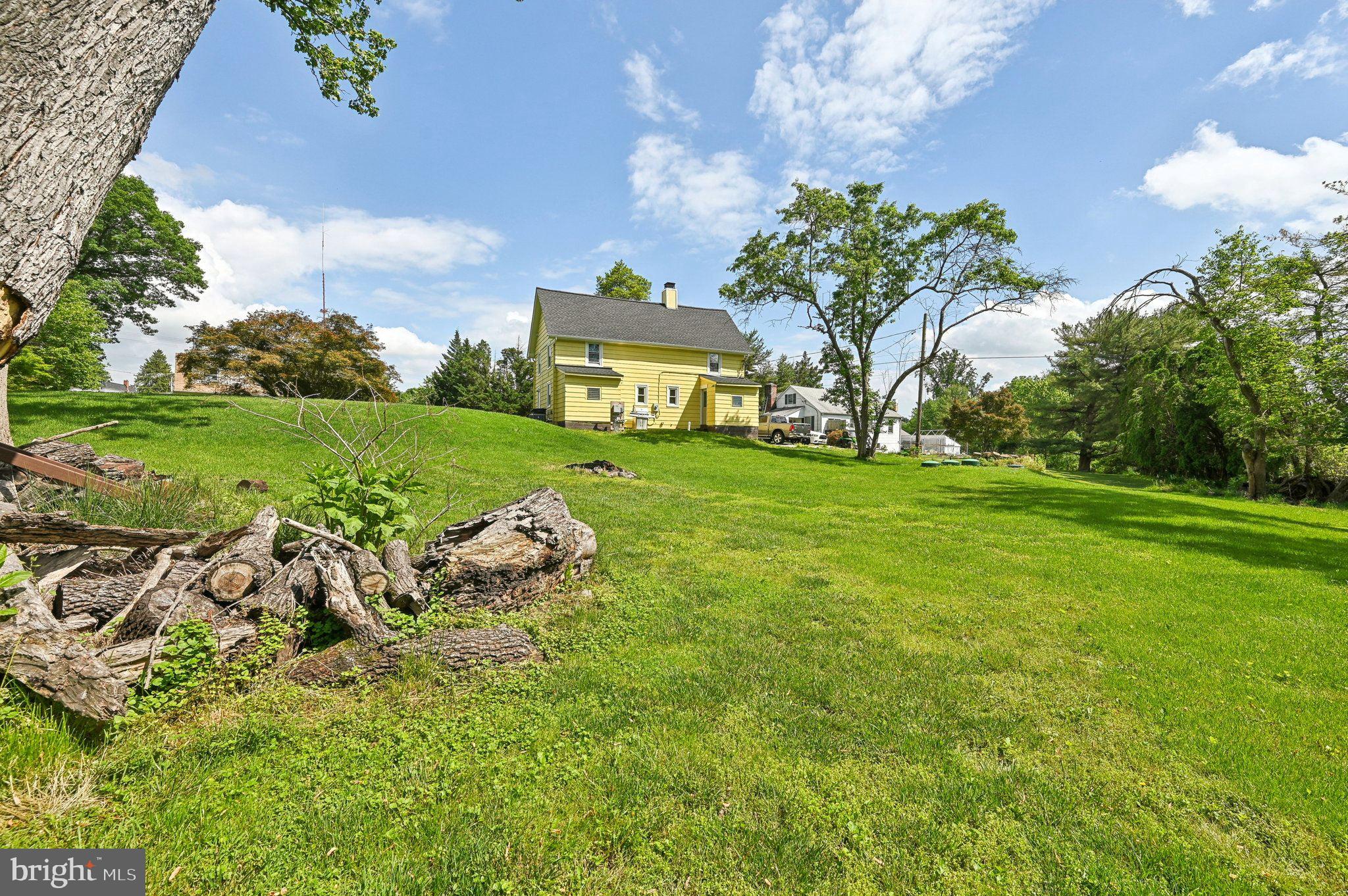 KINGSVILLE - Residential