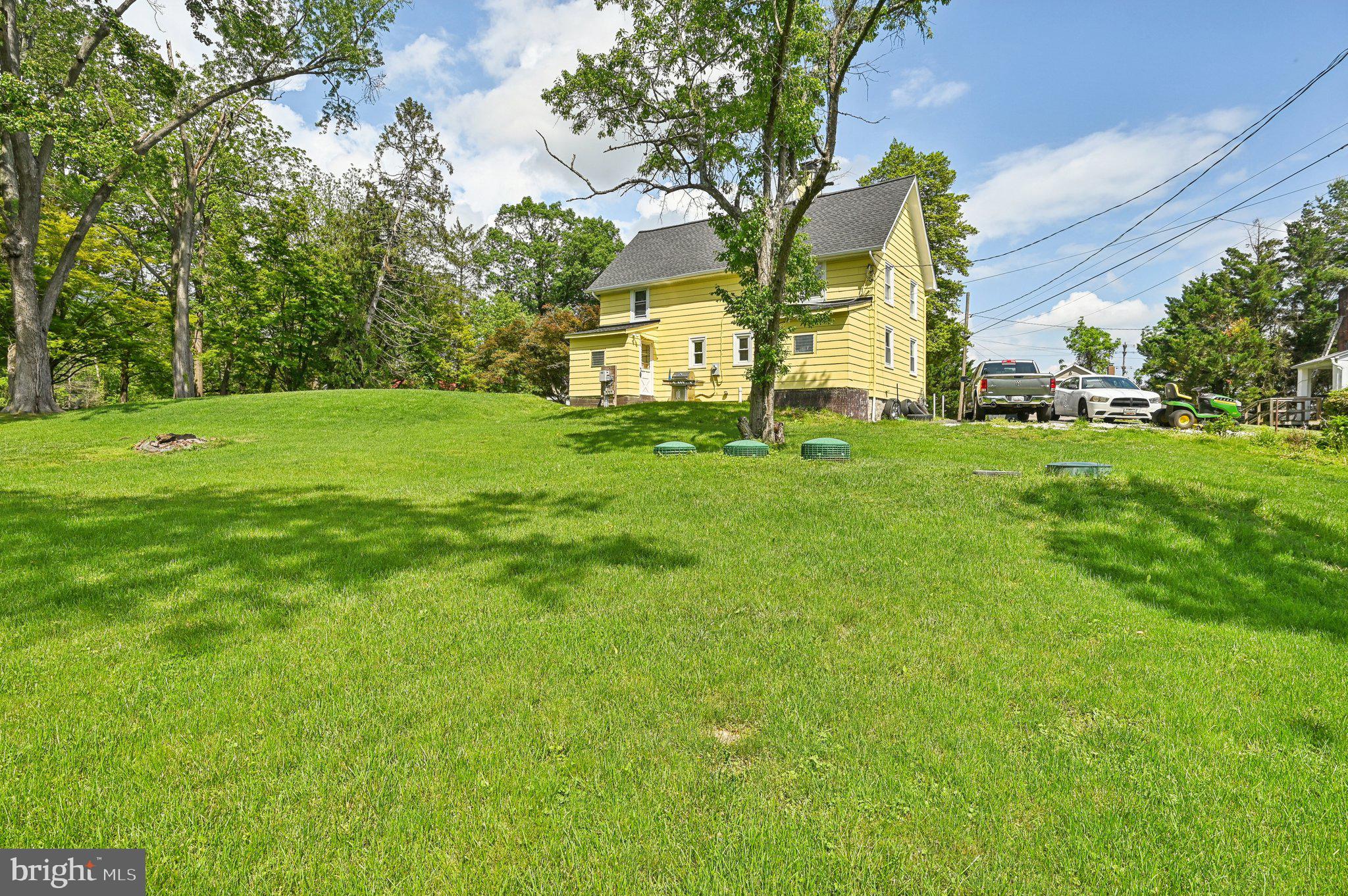 KINGSVILLE - Residential