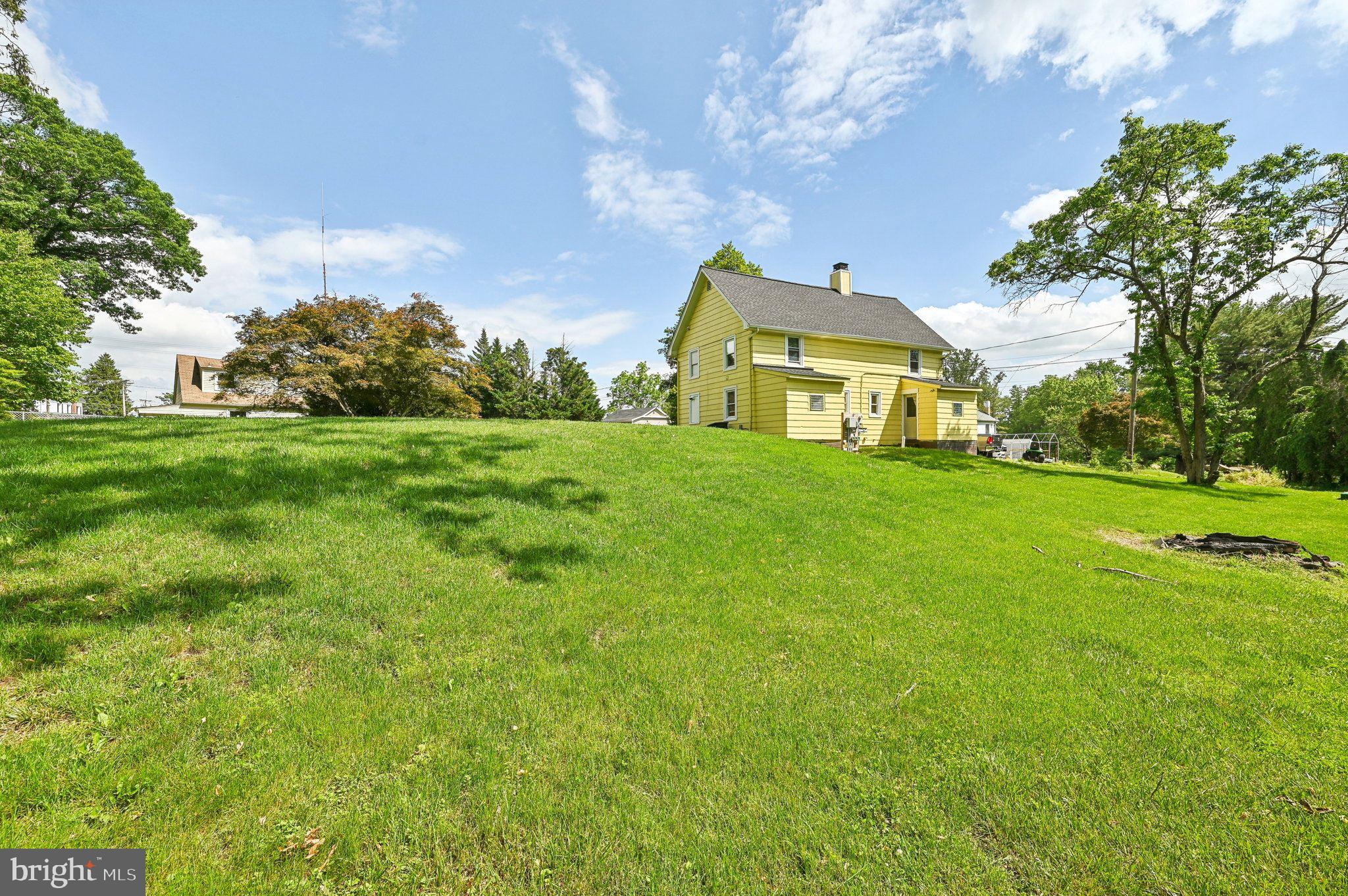 KINGSVILLE - Residential