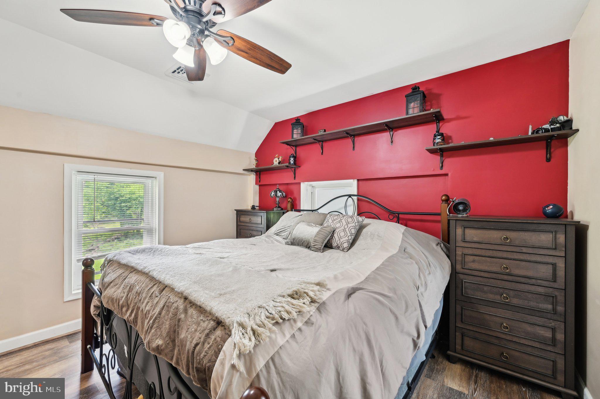 KINGSVILLE - Residential