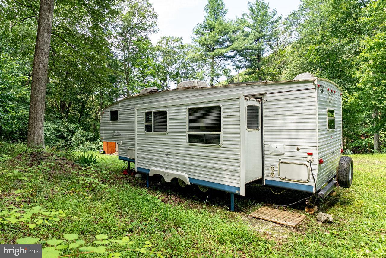 POTOMAC VALLEY OVERLOOK - Land