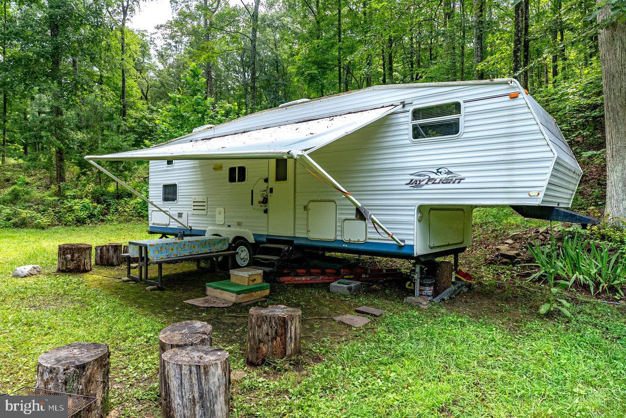 POTOMAC VALLEY OVERLOOK - Land