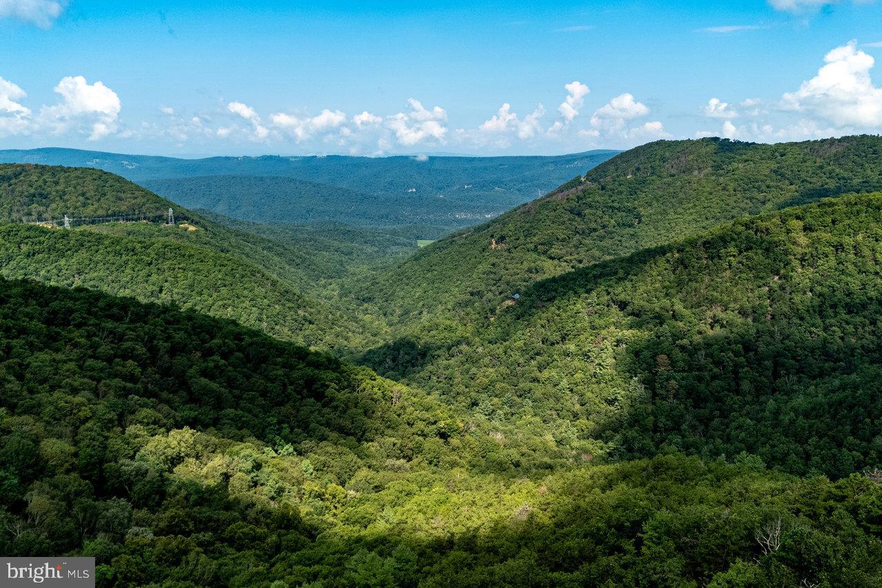 POTOMAC VALLEY OVERLOOK - Land